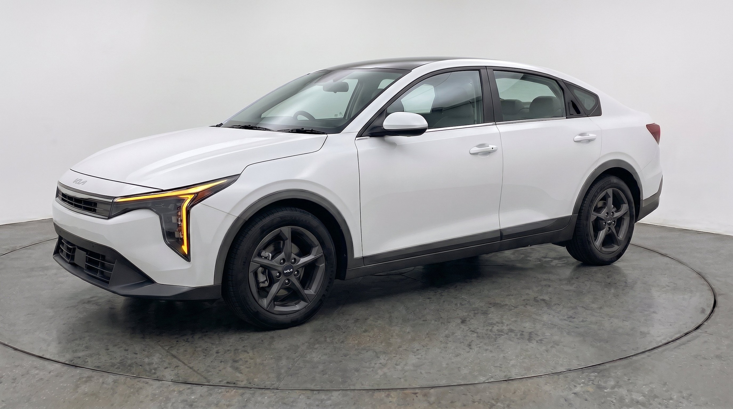 Thumbnail: 2026 Kia K4 - 3