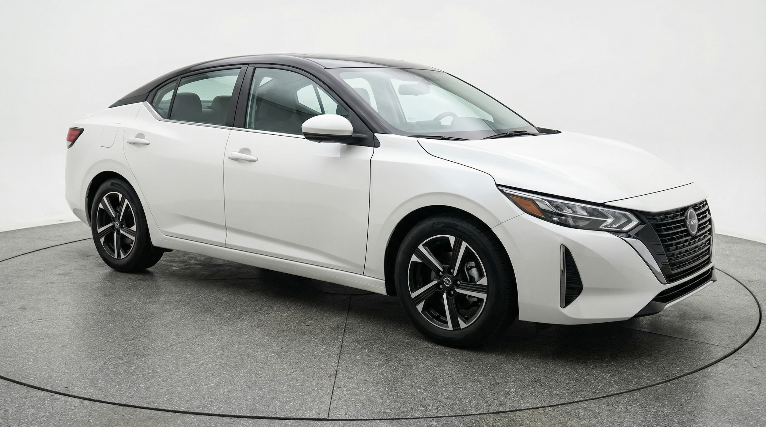 Thumbnail: 2025 Nissan Sentra - 1