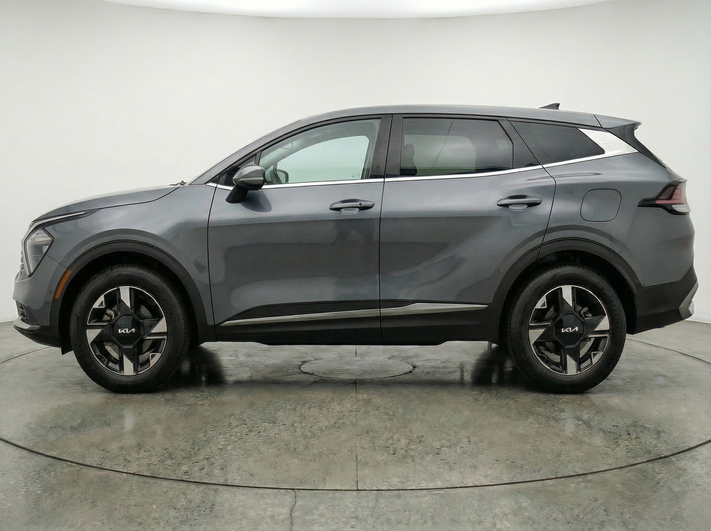Thumbnail: 2026 Kia Sportage - 5