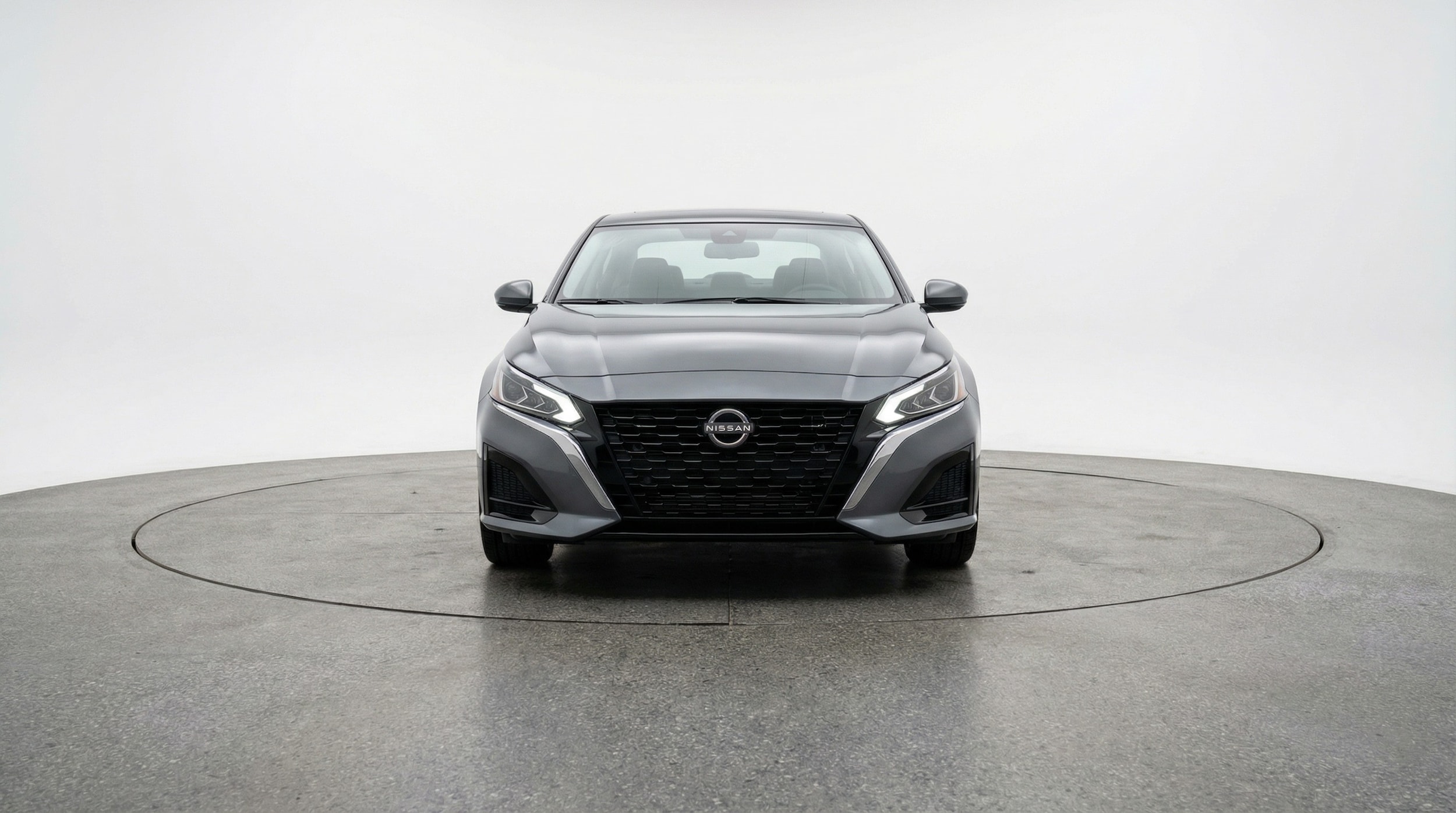 Thumbnail: 2025 Nissan Altima - 2