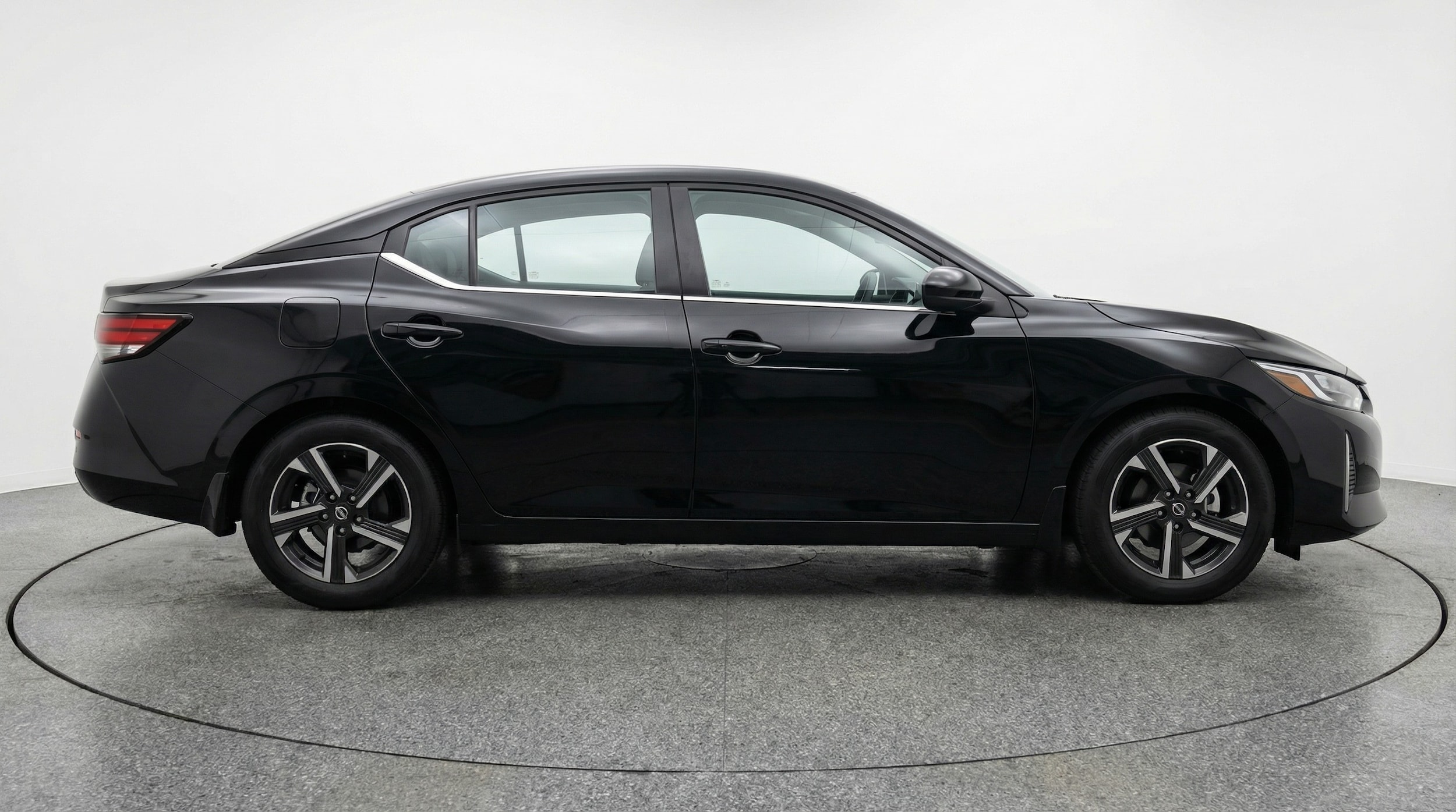 Thumbnail: 2025 Nissan Sentra - 8