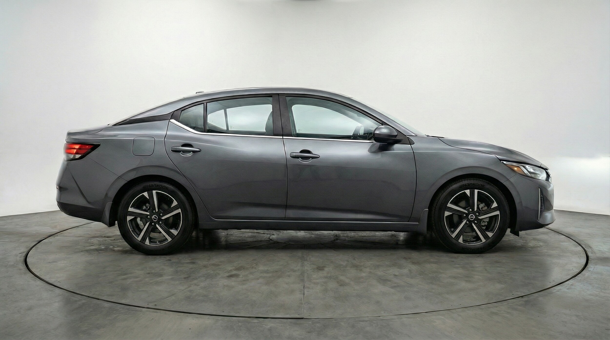 Thumbnail: 2025 Nissan Sentra - 8