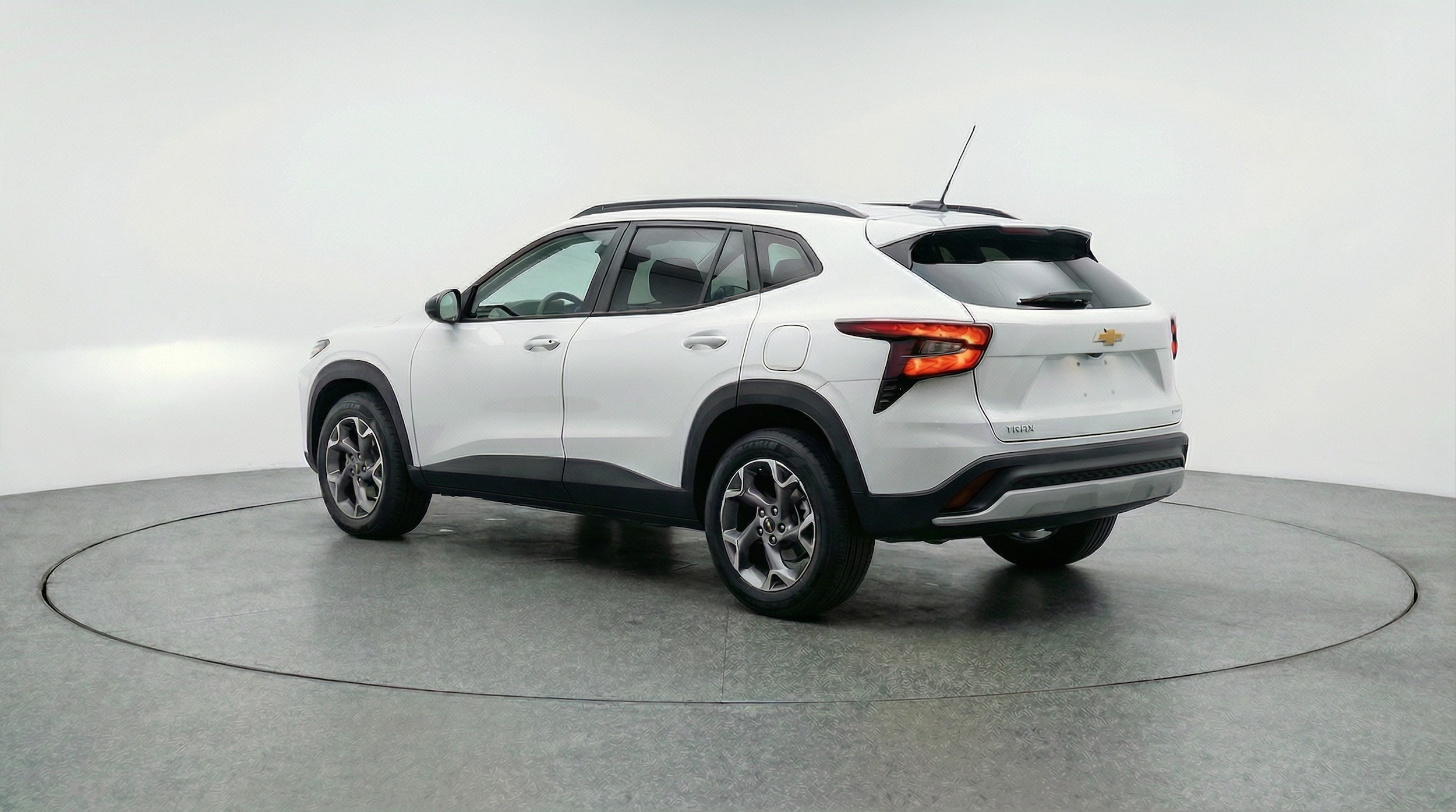 Thumbnail: 2025 Chevrolet Trax - 5