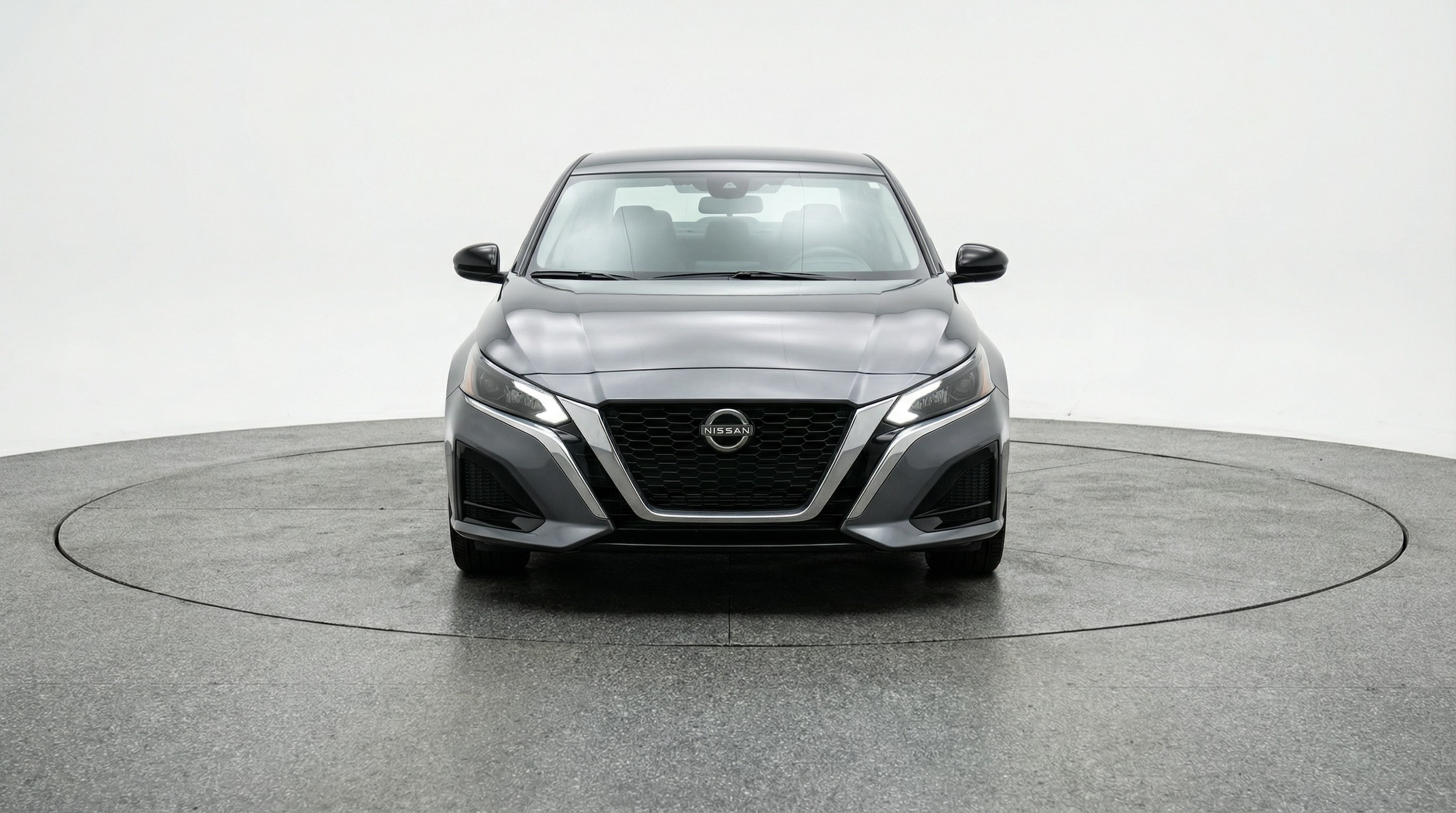 Thumbnail: 2025 Nissan Altima - 2