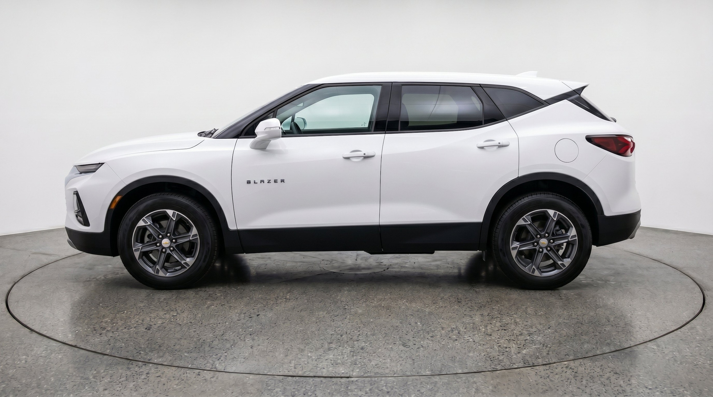 Thumbnail: 2025 Chevrolet Blazer - 5