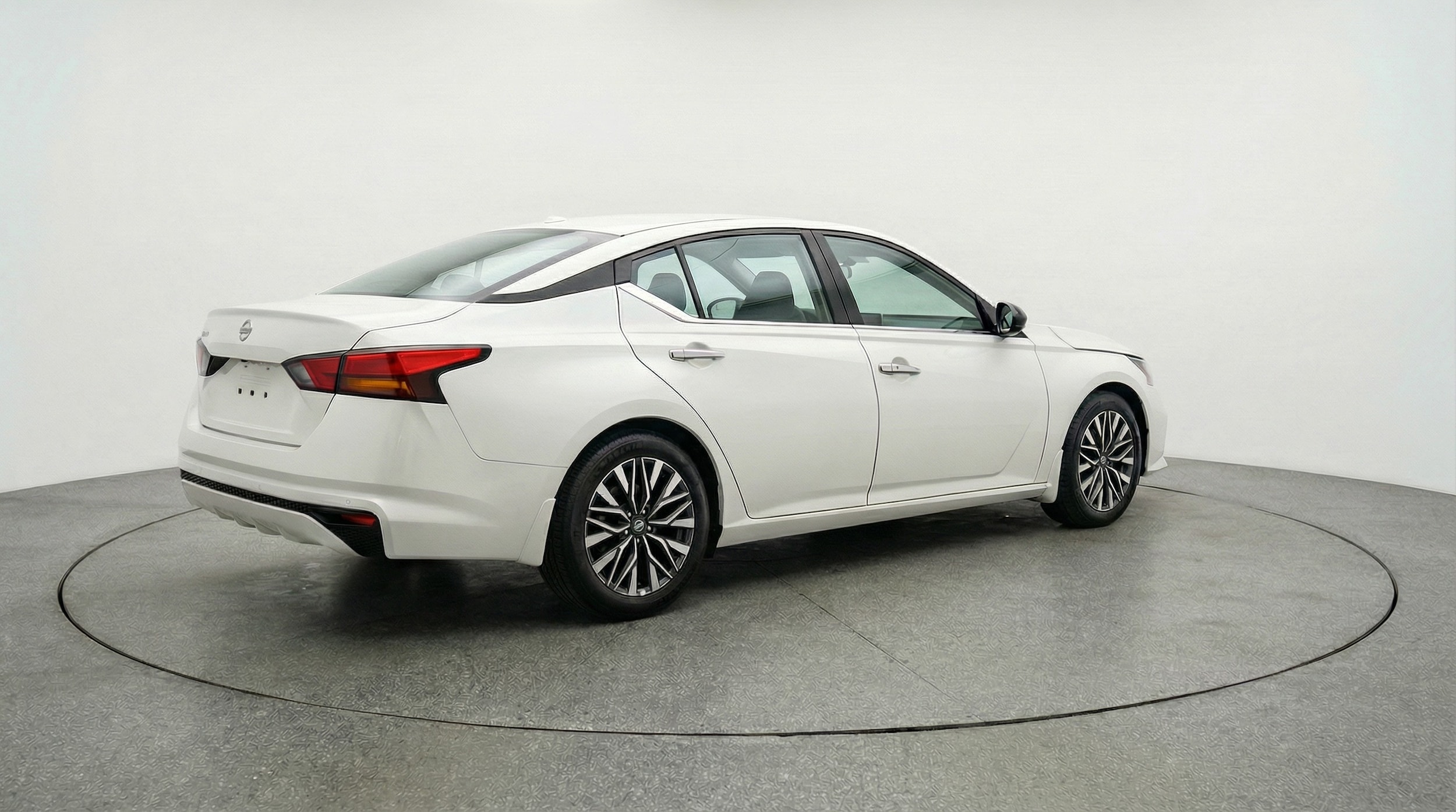 Thumbnail: 2025 Nissan Altima - 7