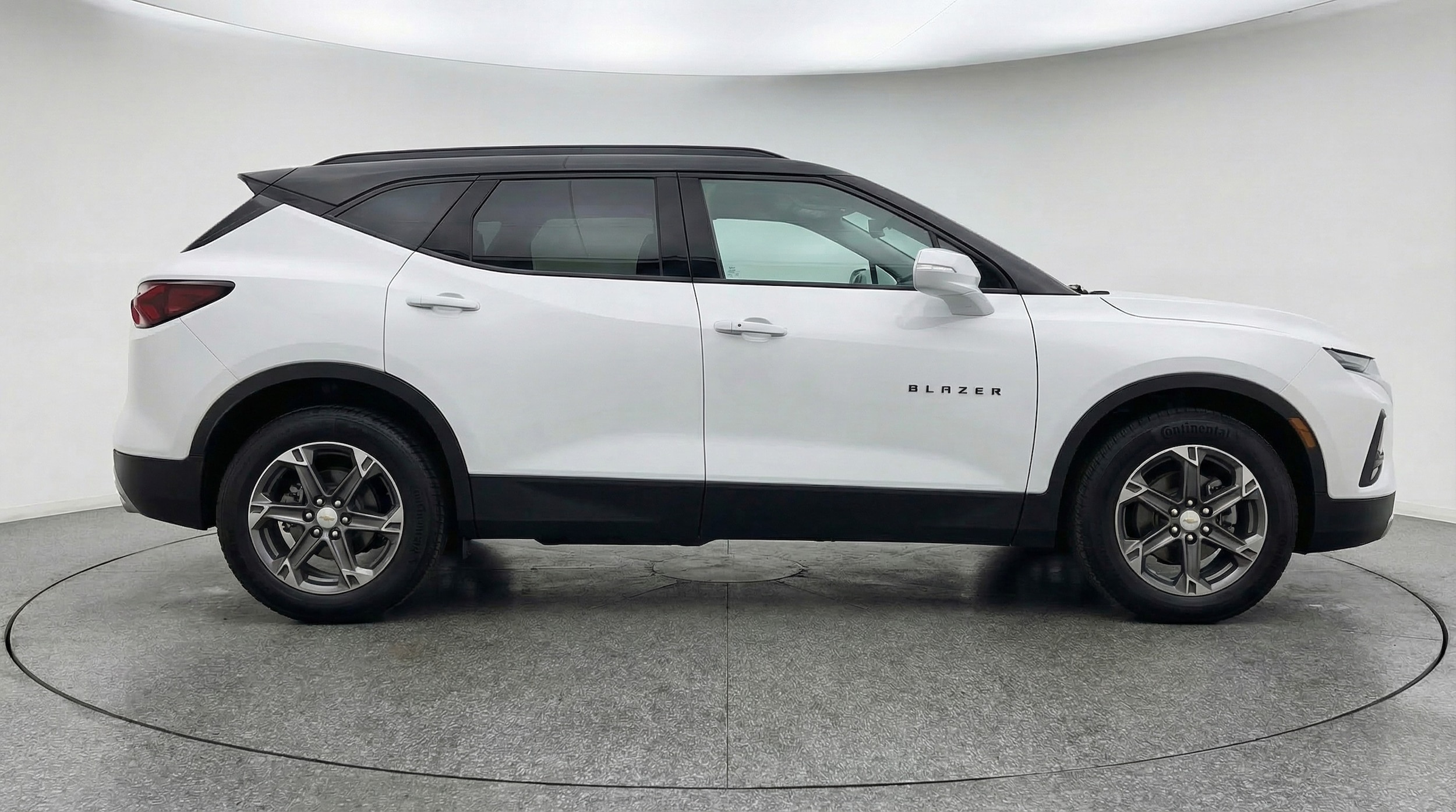 Thumbnail: 2025 Chevrolet Blazer - 8