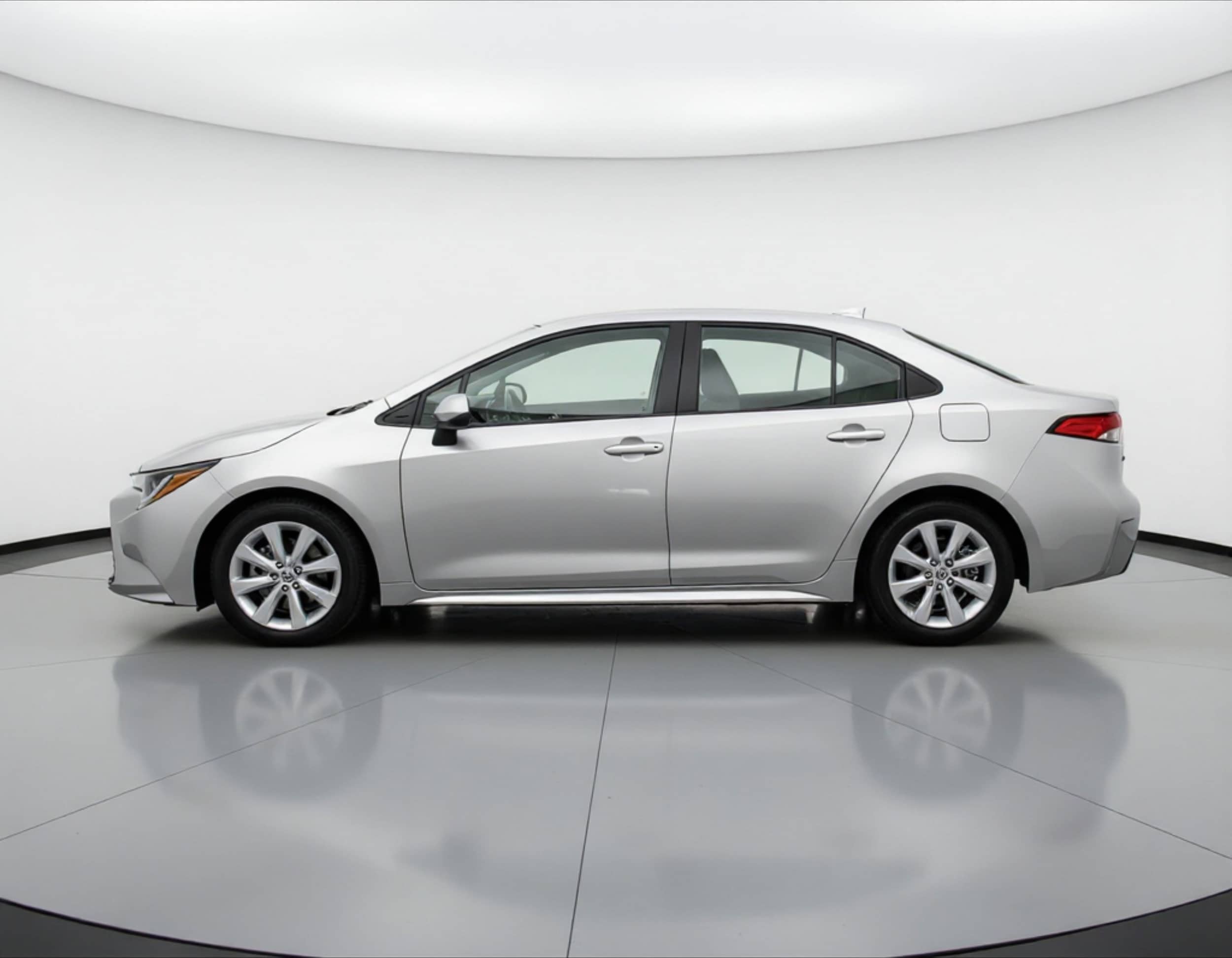 Thumbnail: 2025 Toyota Corolla - 4