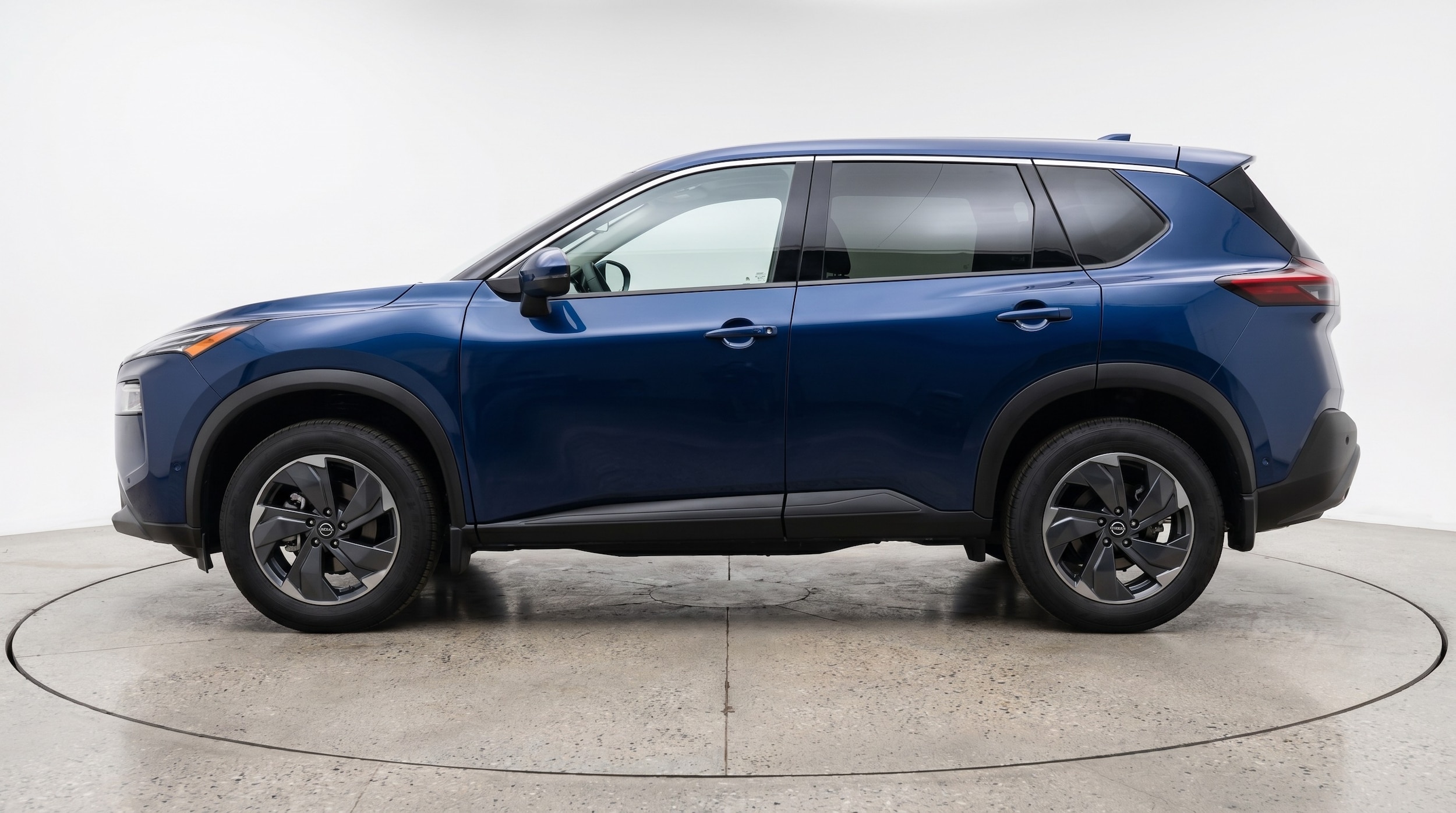 Thumbnail: 2025 Nissan Rogue - 4