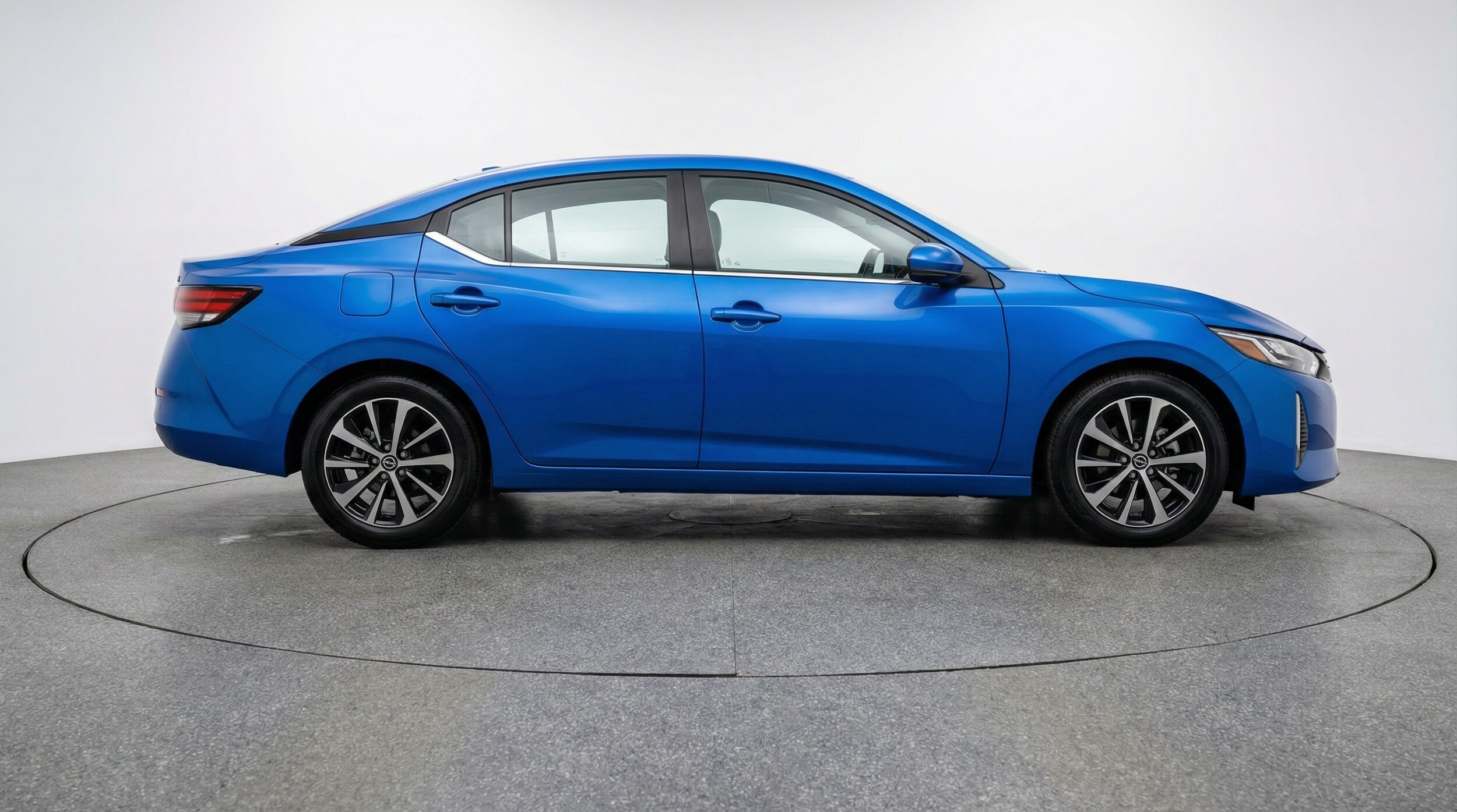 Thumbnail: 2025 Nissan Sentra - 8