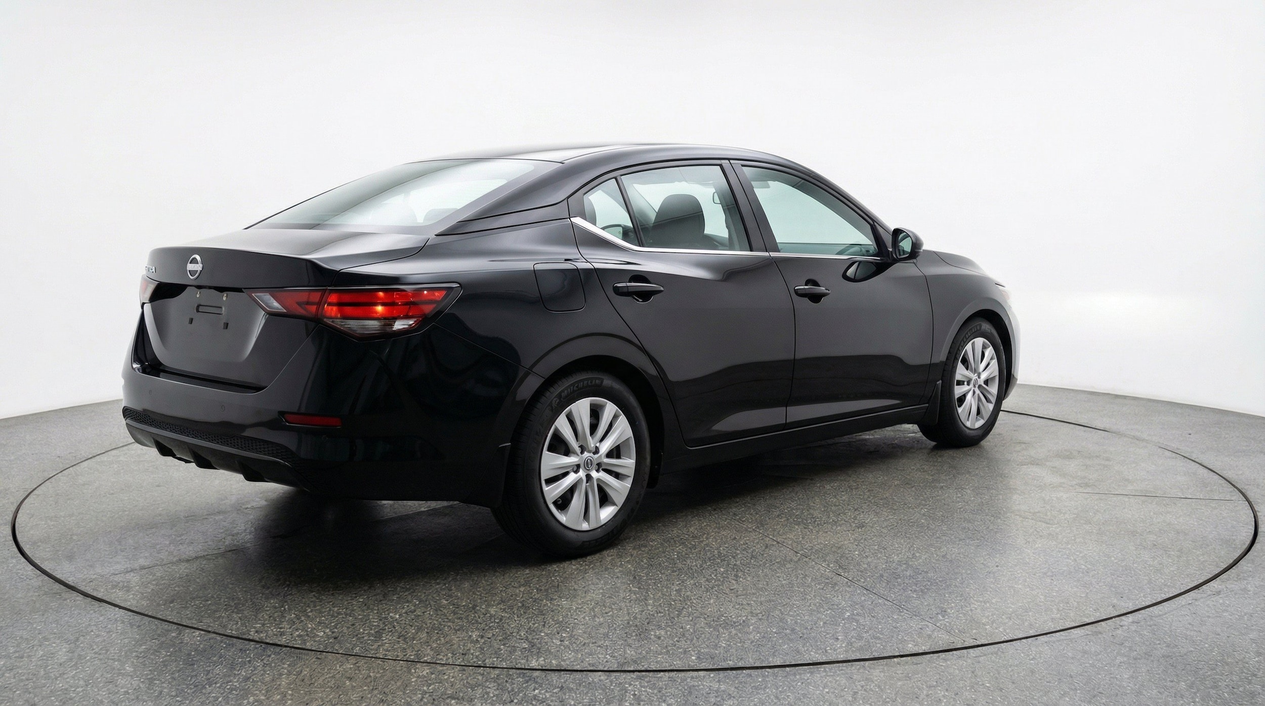 Thumbnail: 2025 Nissan Sentra - 9