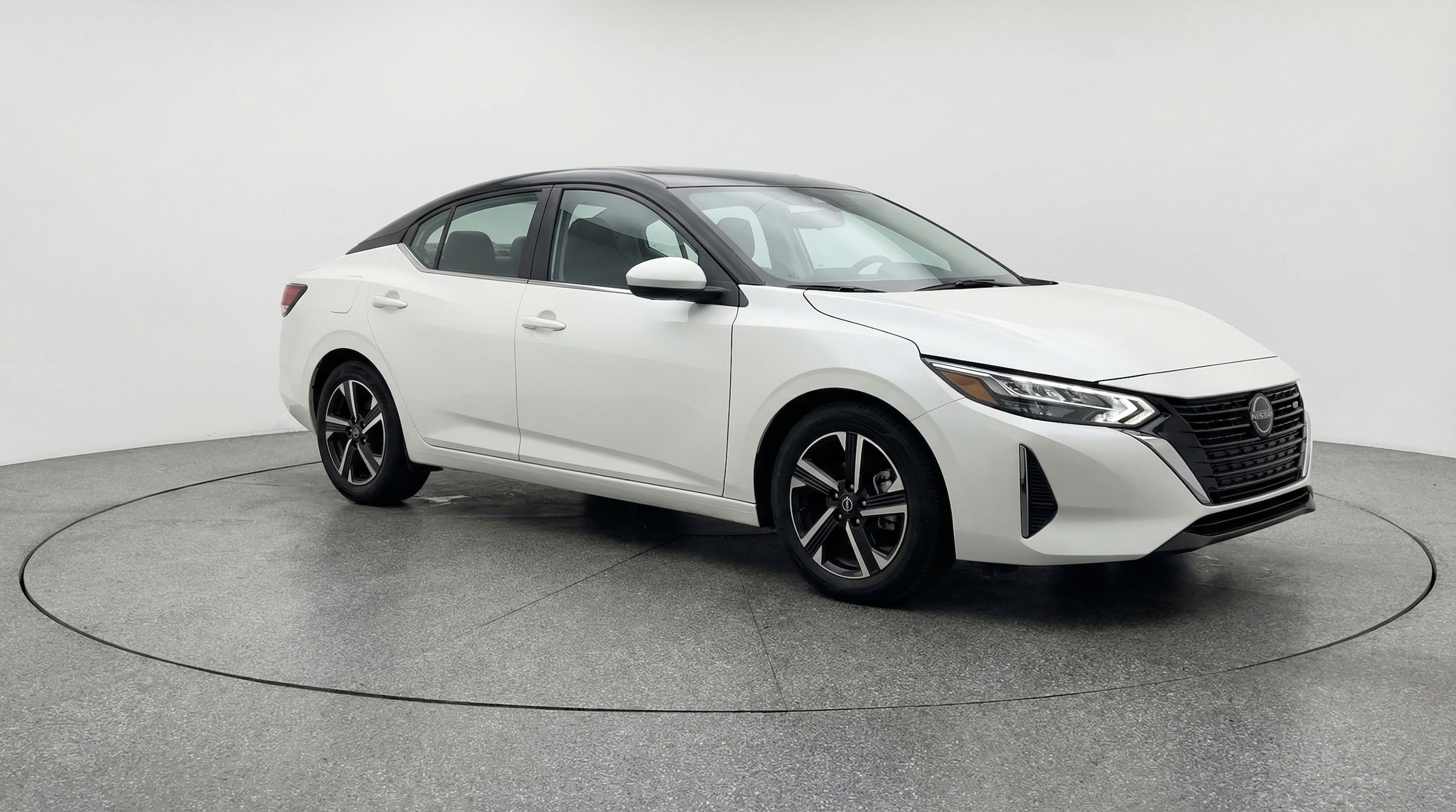 Thumbnail: 2025 Nissan Sentra - 1