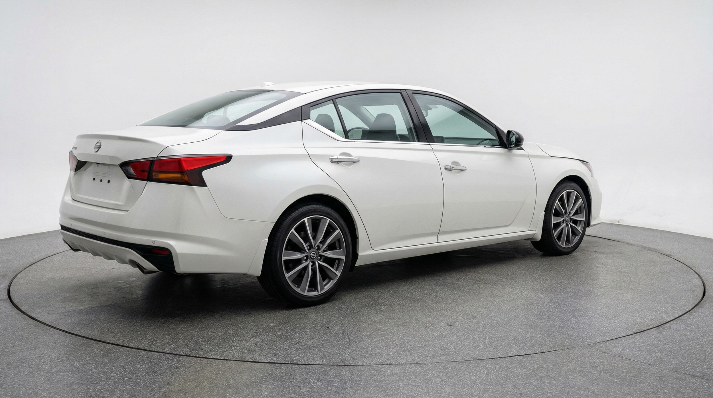 Thumbnail: 2025 Nissan Altima - 7