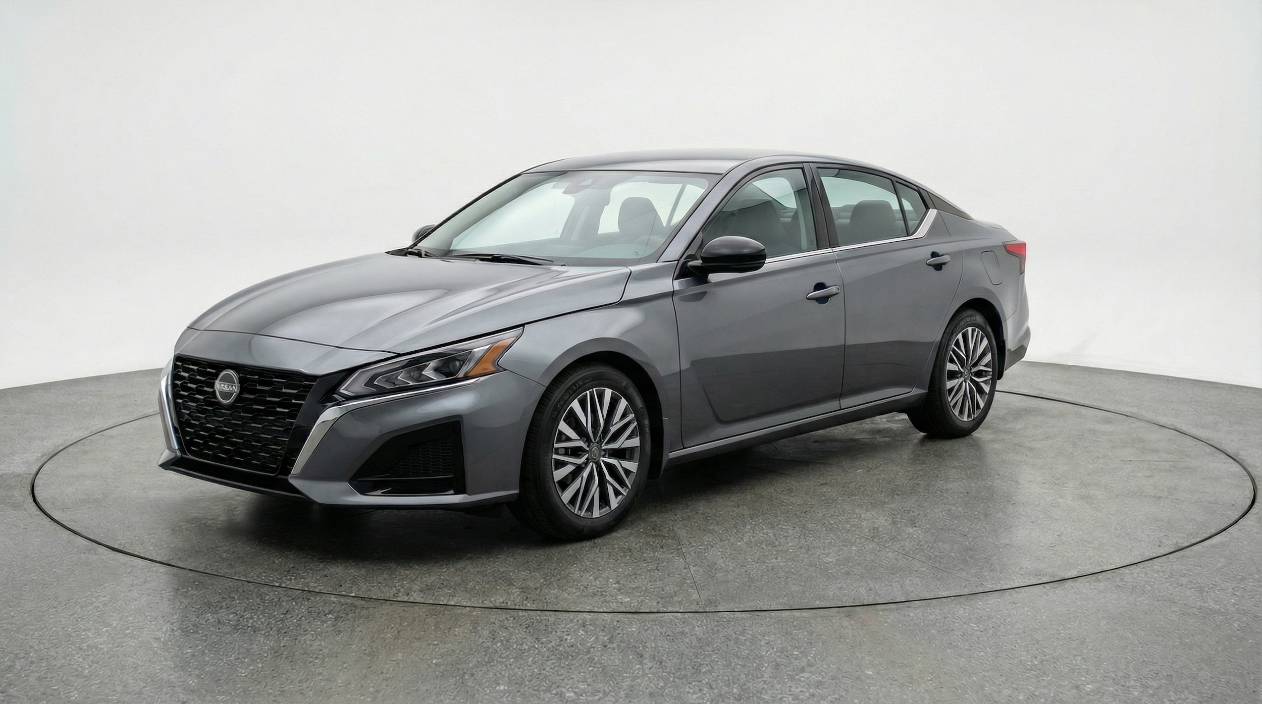 Thumbnail: 2025 Nissan Altima - 3