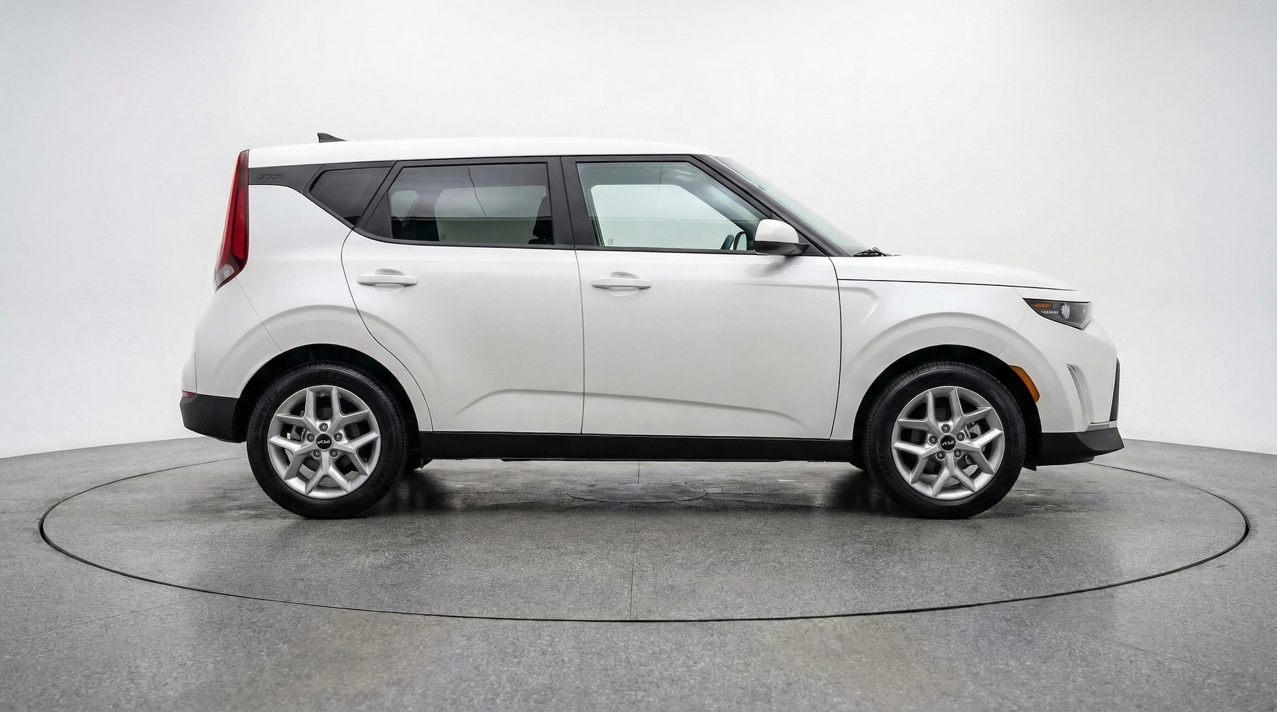 Thumbnail: 2025 Kia Soul - 8