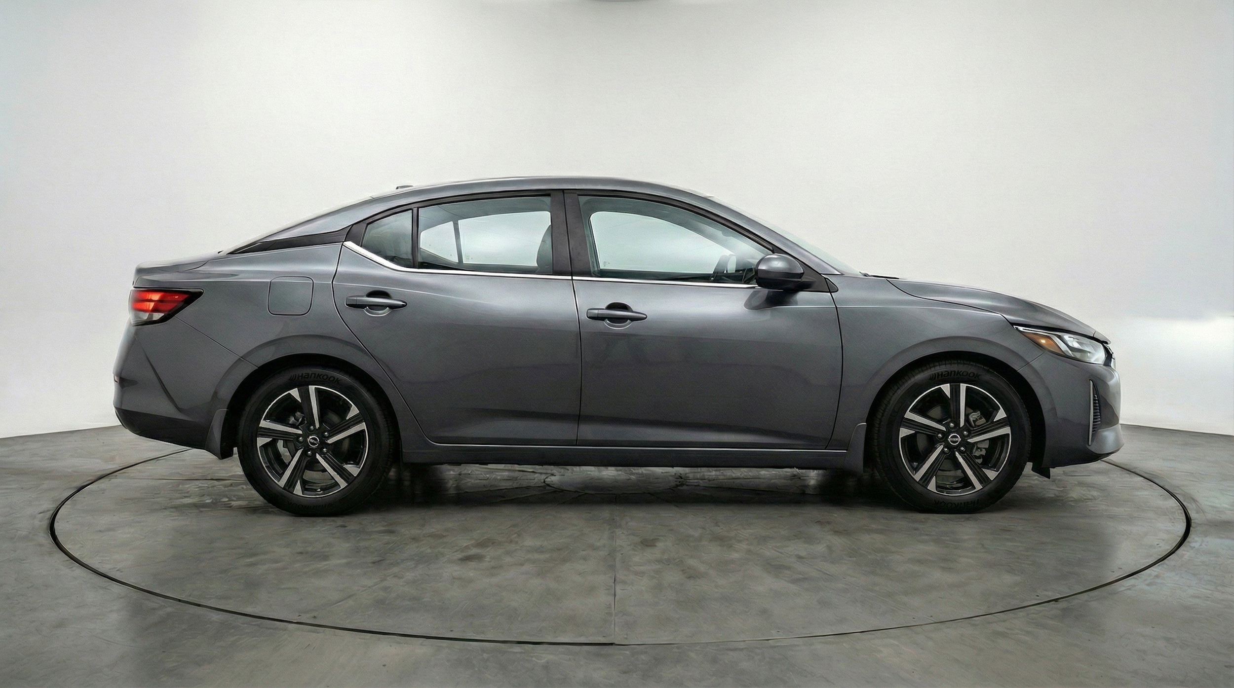 Thumbnail: 2025 Nissan Sentra - 11