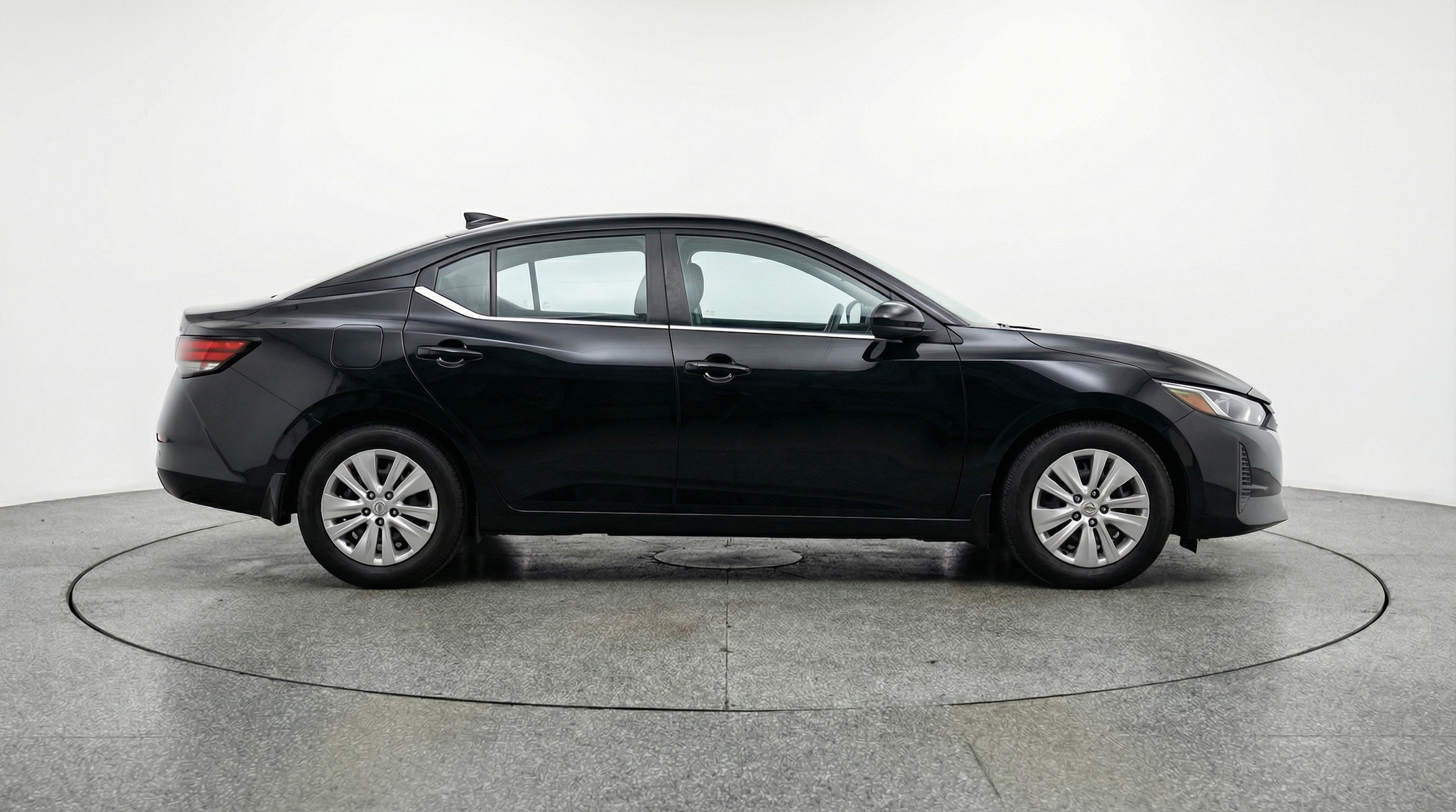 Thumbnail: 2025 Nissan Sentra - 8