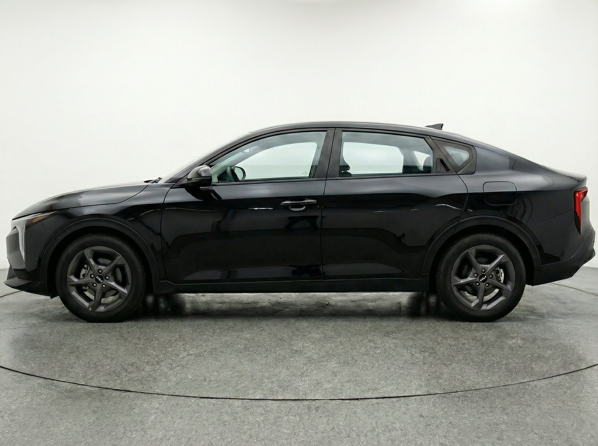 Thumbnail: 2025 Kia K4 - 5