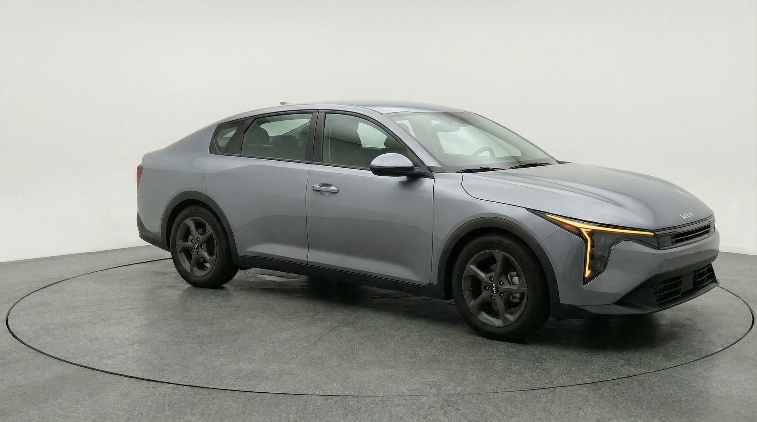 Thumbnail: 2025 Kia K4 - 1