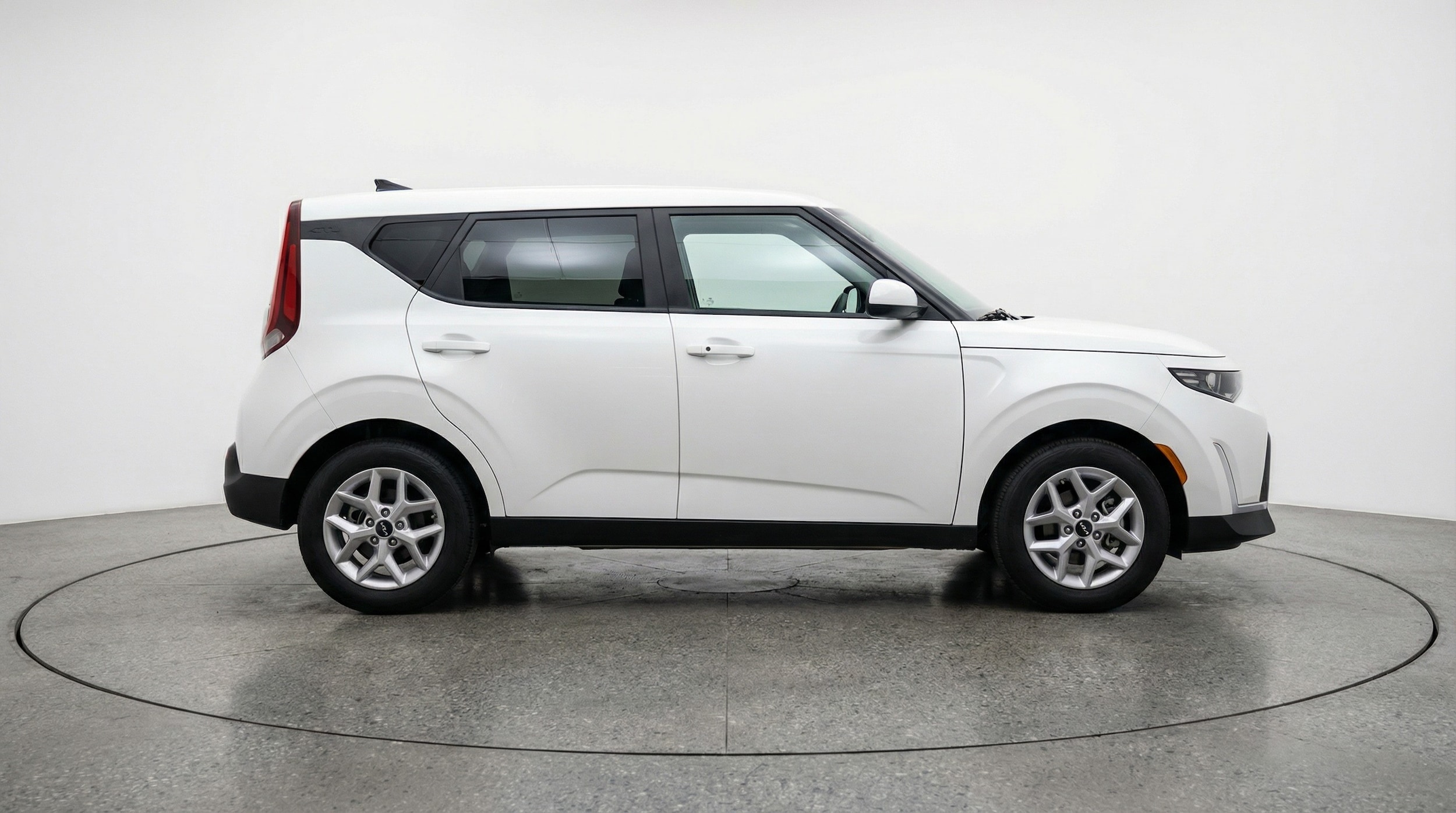 Thumbnail: 2025 Kia Soul - 8