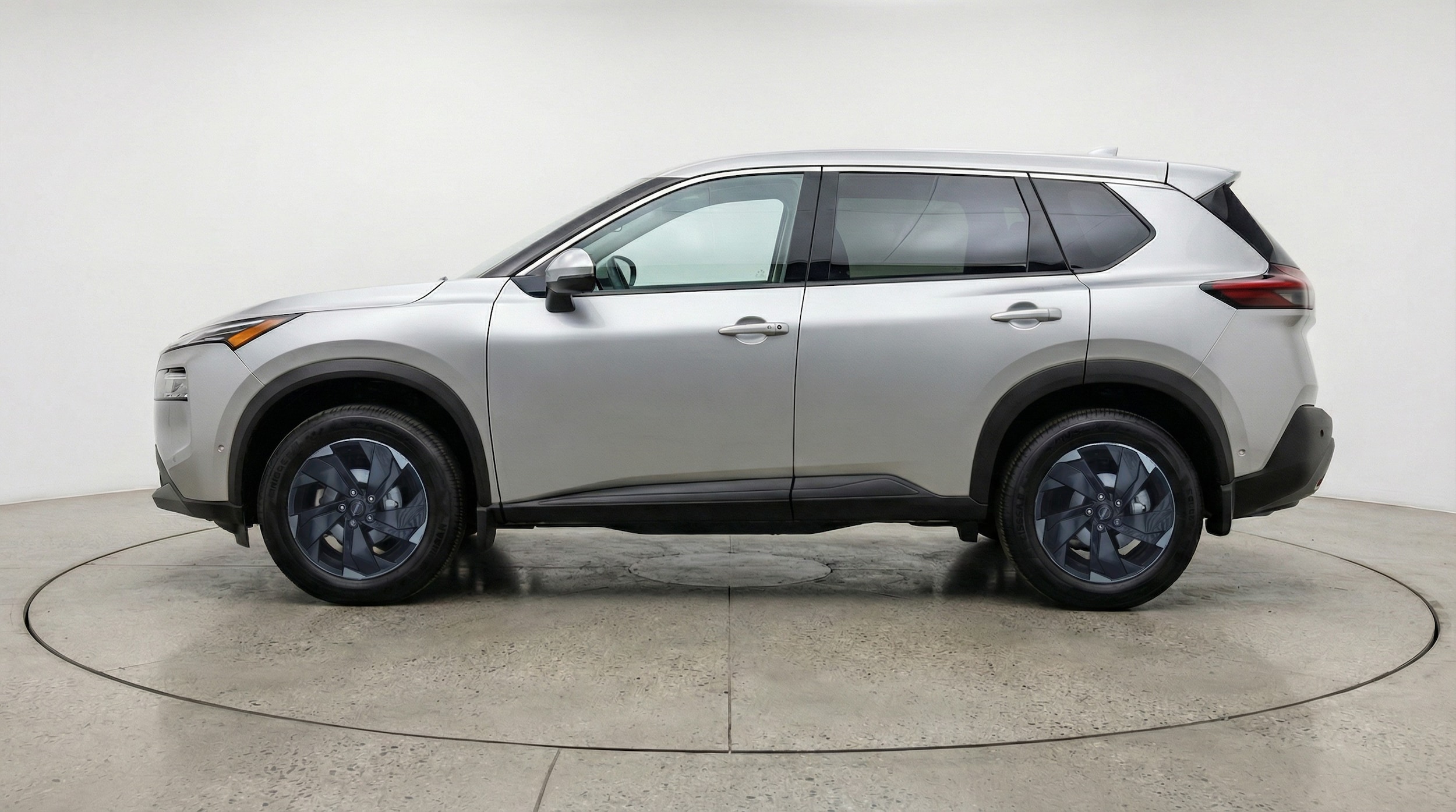 Thumbnail: 2025 Nissan Rogue - 4