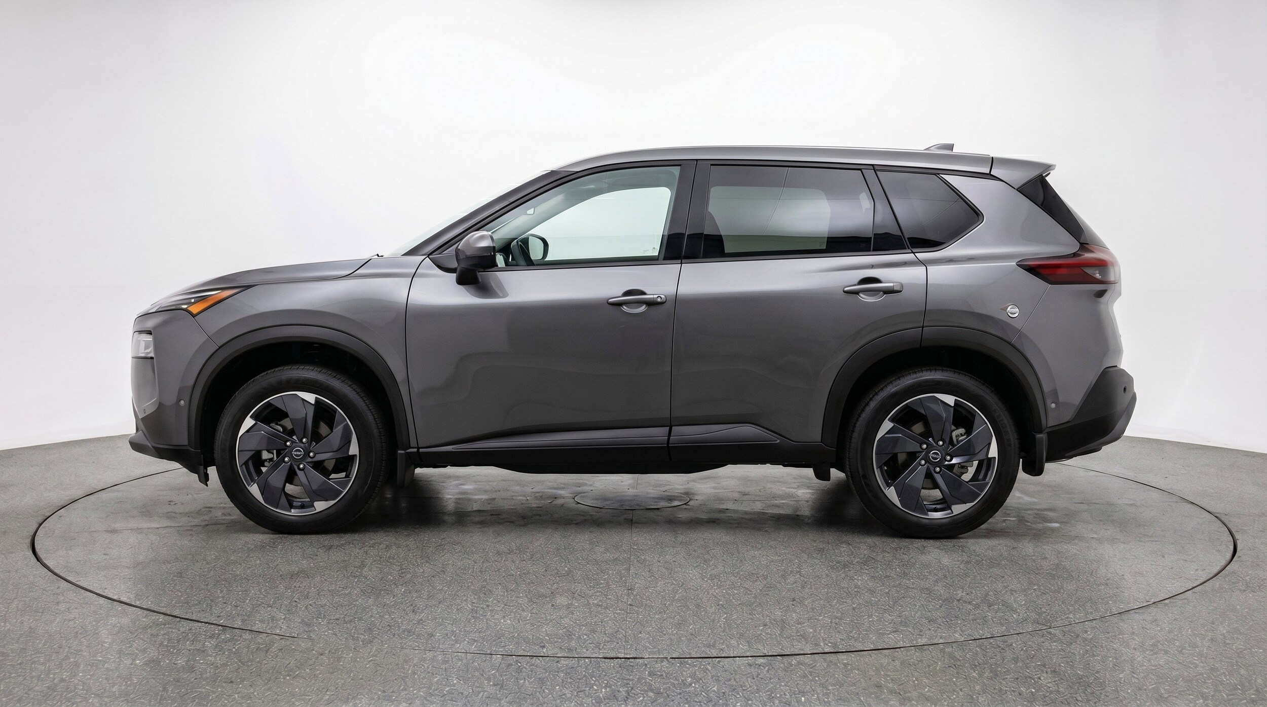 Thumbnail: 2025 Nissan Rogue - 5