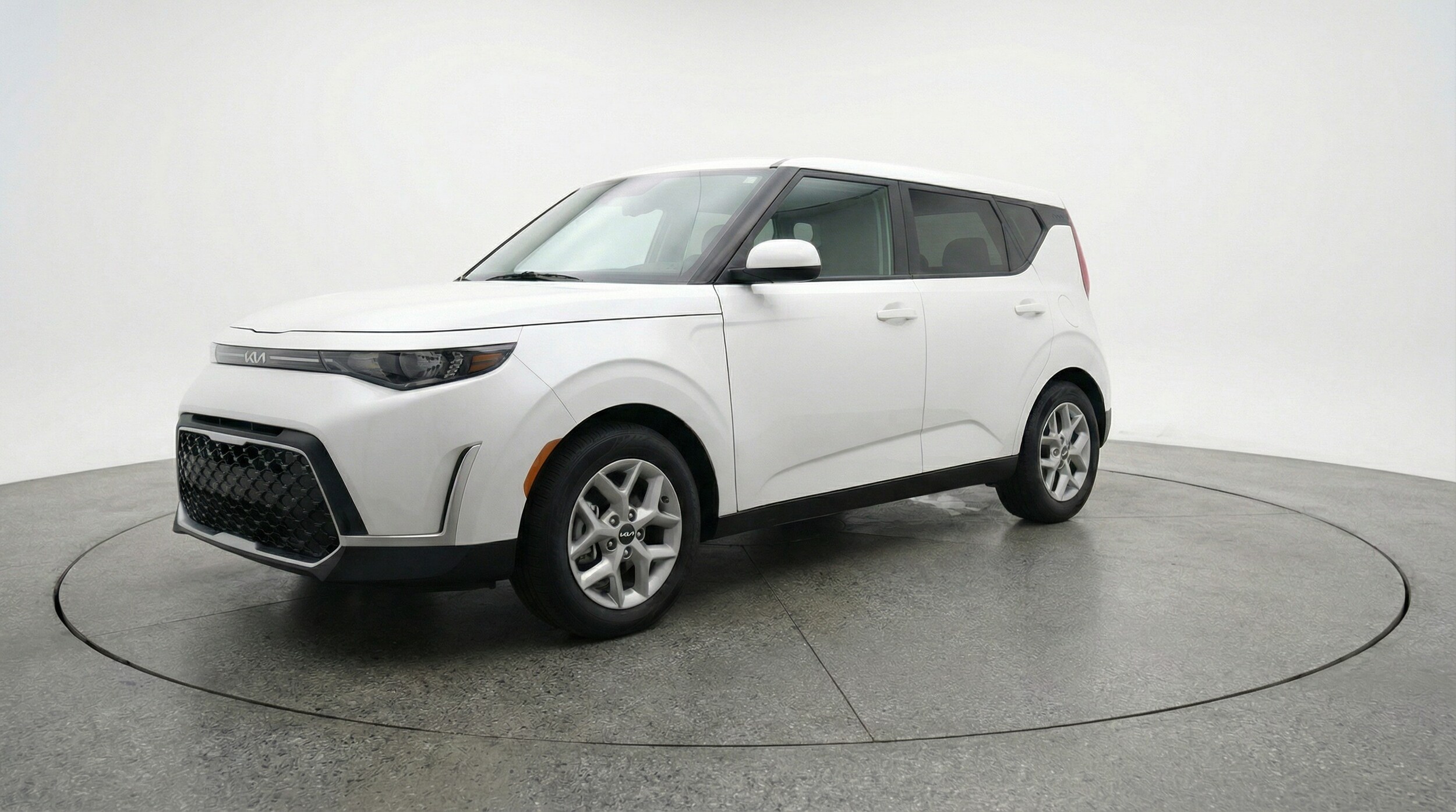 Thumbnail: 2025 Kia Soul - 3