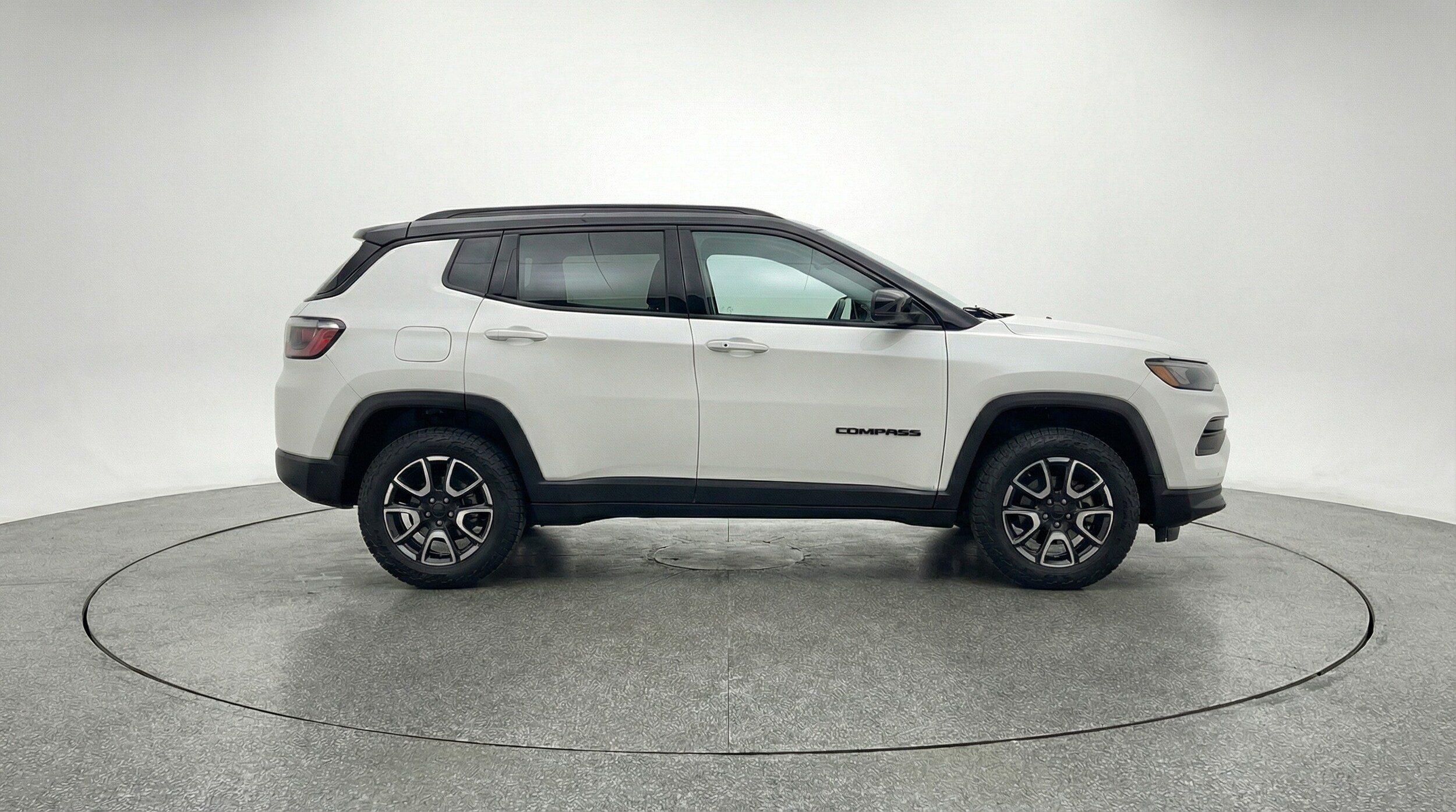 Thumbnail: 2025 Jeep Compass - 8