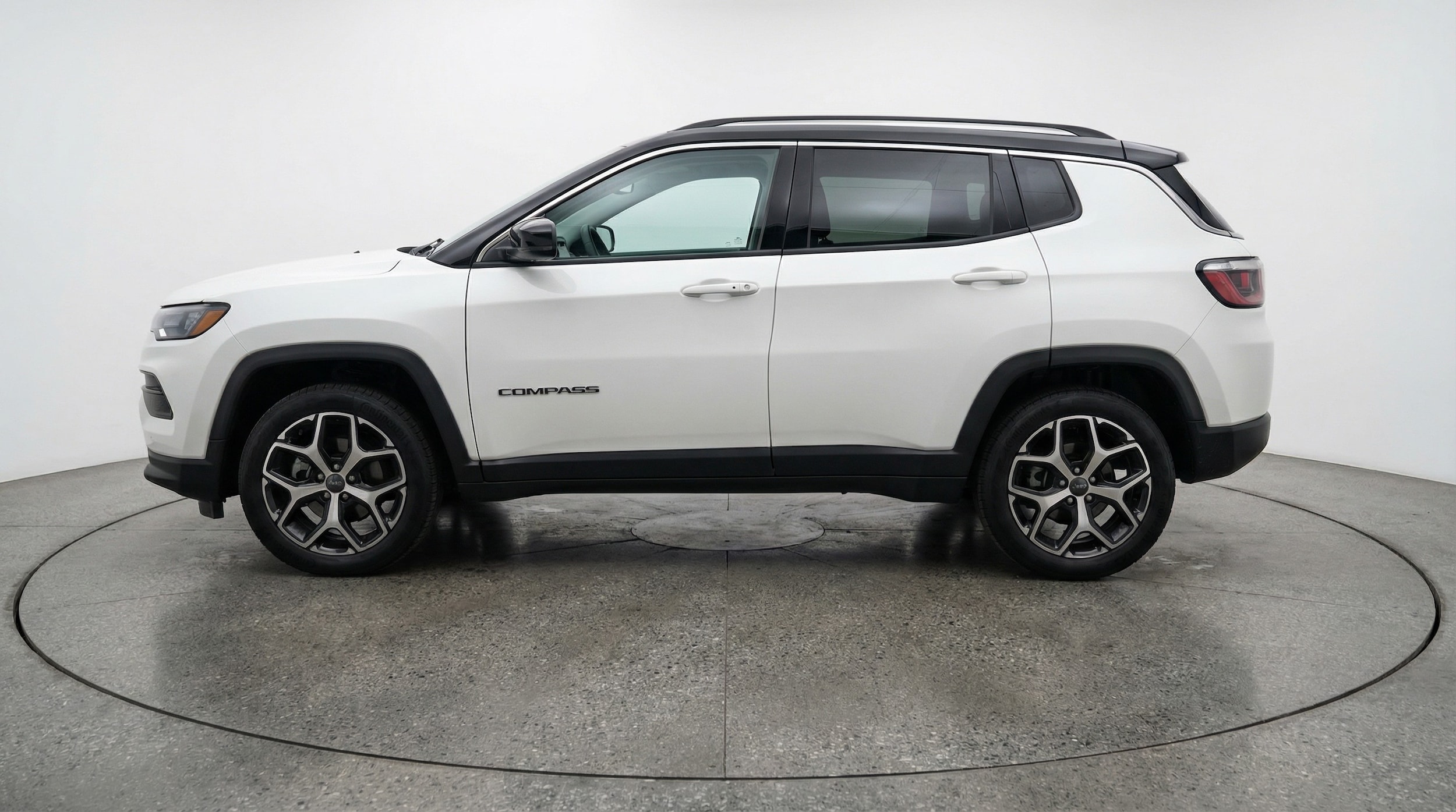 Thumbnail: 2025 Jeep Compass - 4