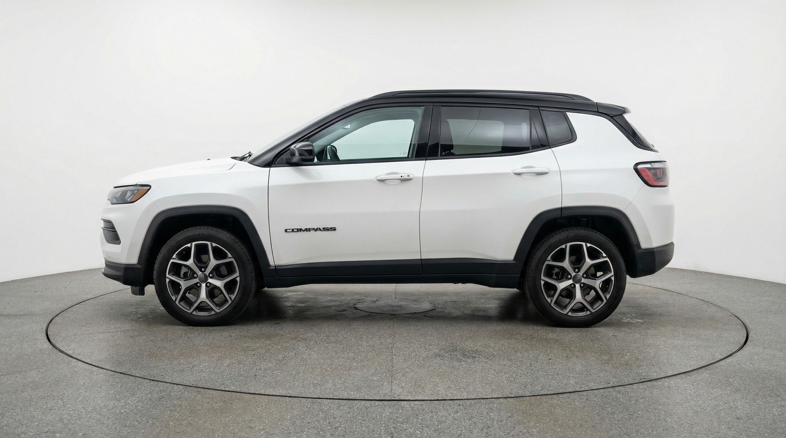 Thumbnail: 2025 Jeep Compass - 4