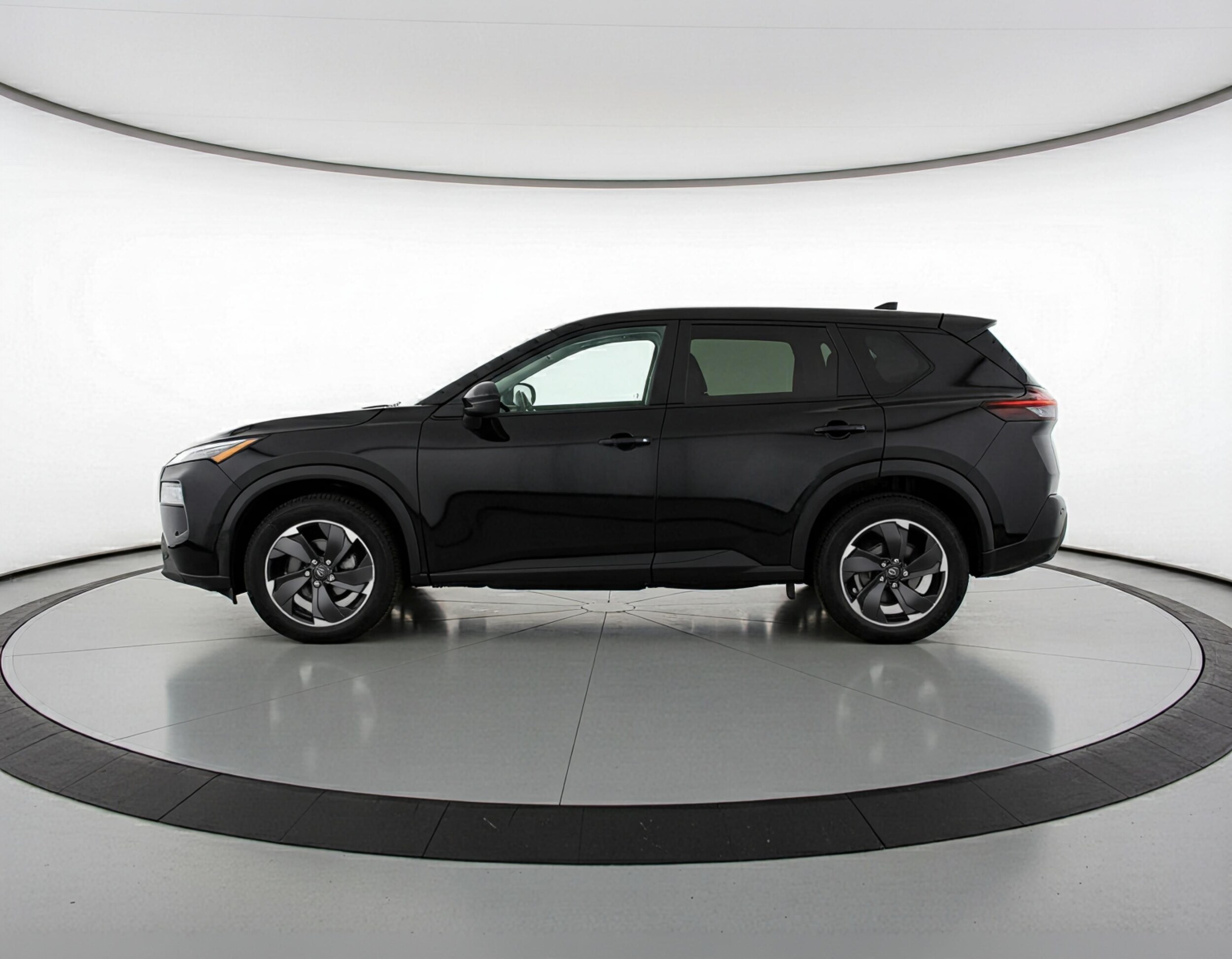 Thumbnail: 2025 Nissan Rogue - 4