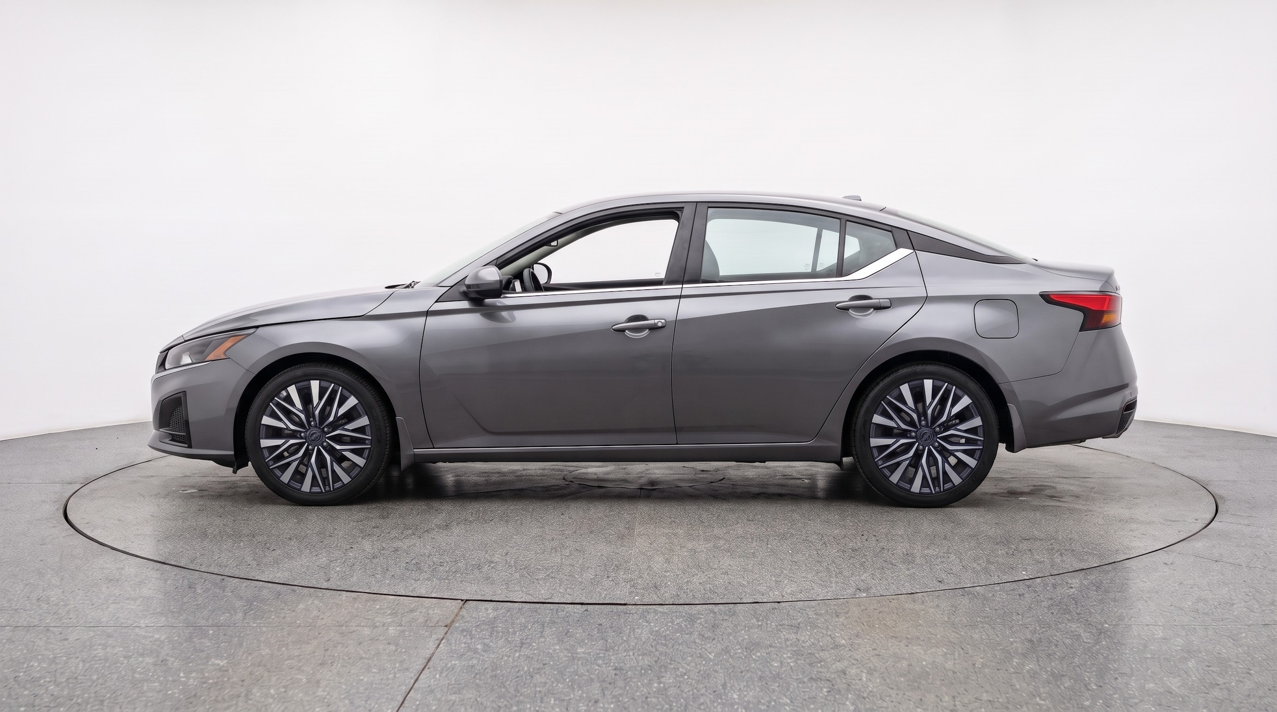 Thumbnail: 2026 Nissan Altima - 4
