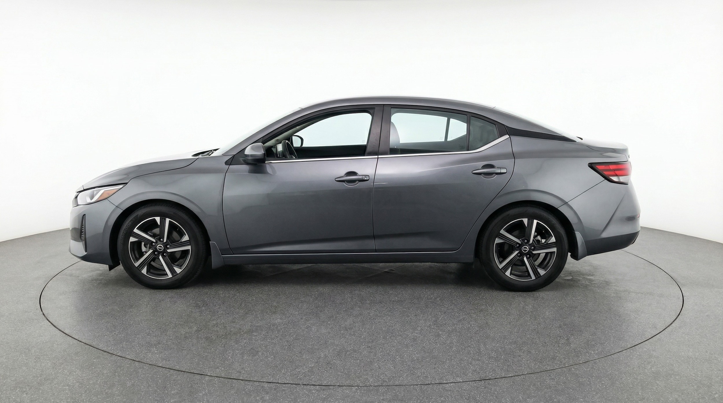 Thumbnail: 2025 Nissan Sentra - 4