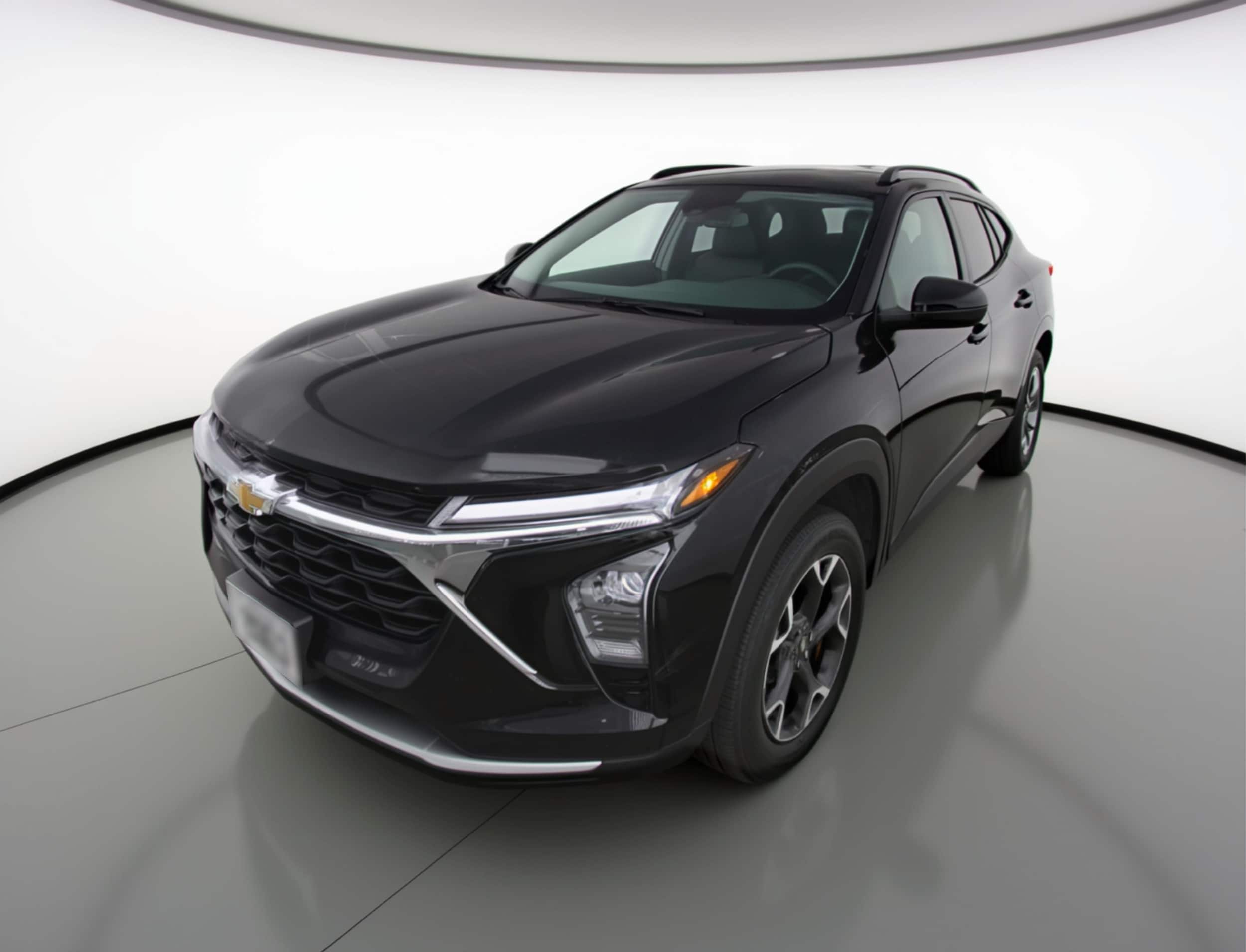 Thumbnail: 2025 Chevrolet Trax - 3