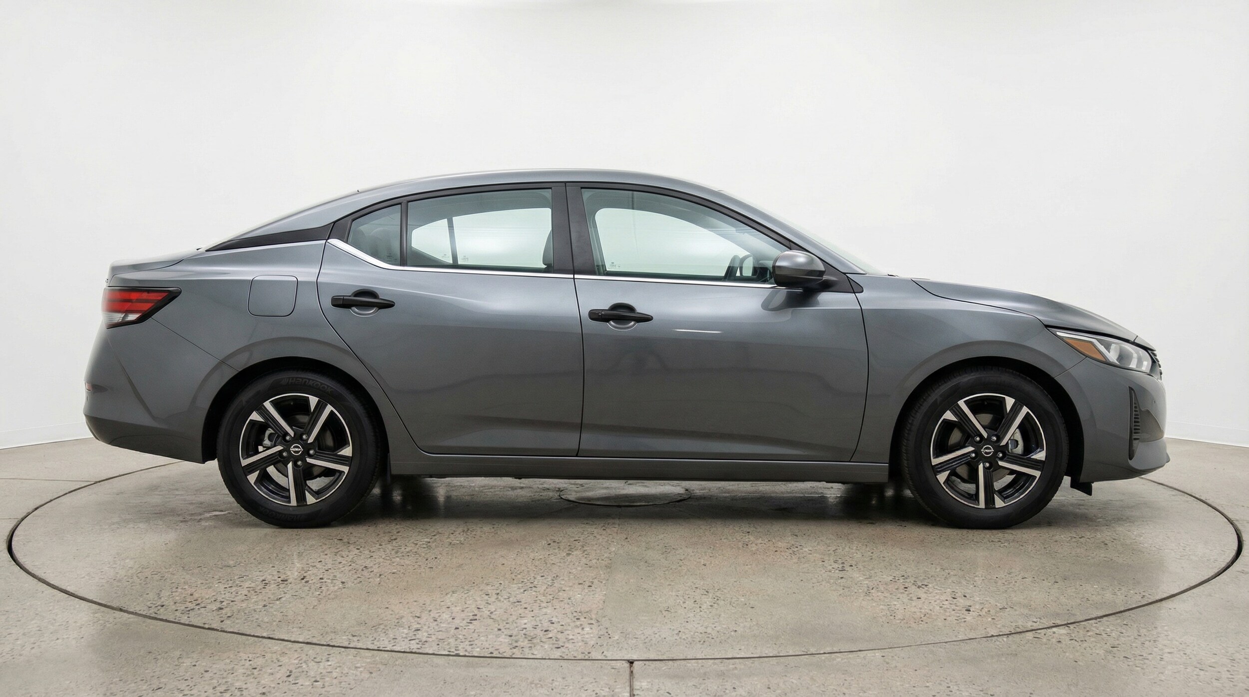 Thumbnail: 2025 Nissan Sentra - 8