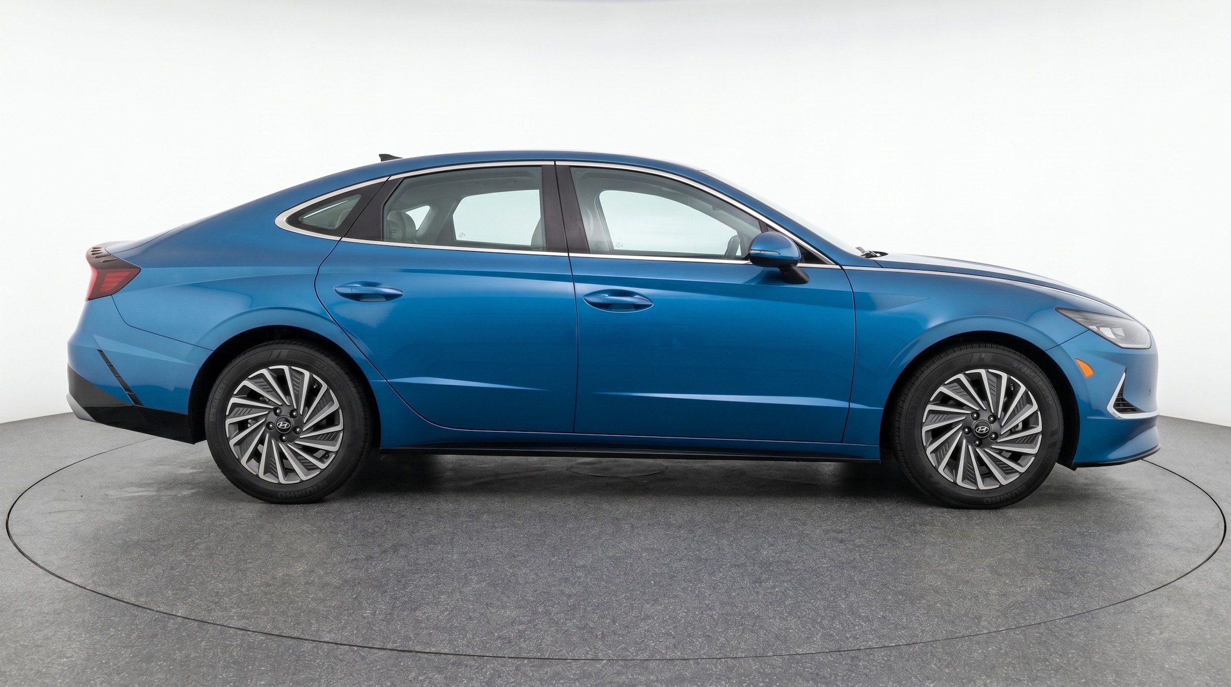 Thumbnail: 2025 Hyundai Sonata - 8