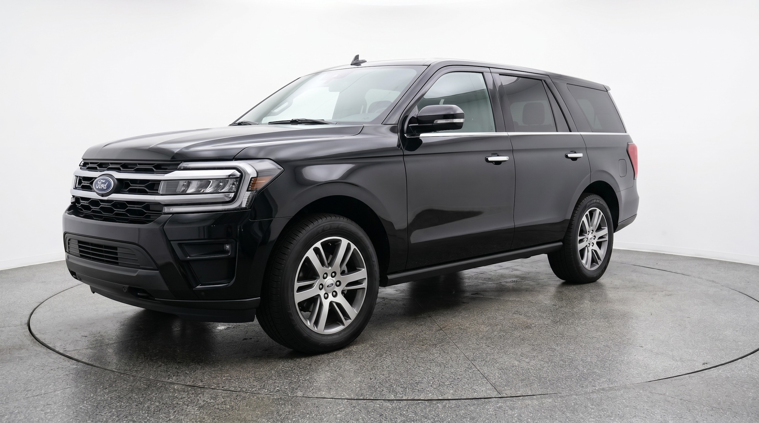 Thumbnail: 2024 Ford Expedition - 3
