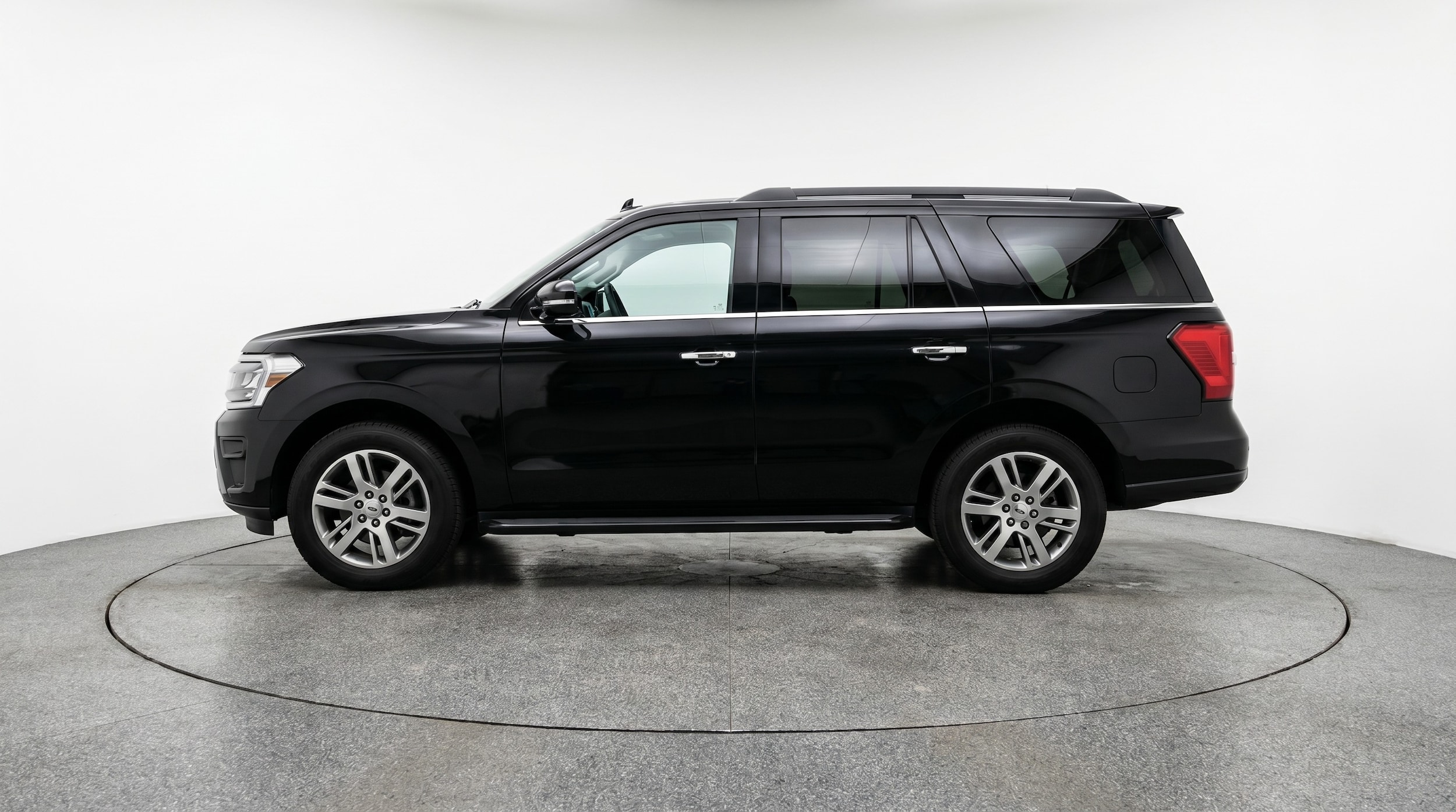 Thumbnail: 2024 Ford Expedition - 4