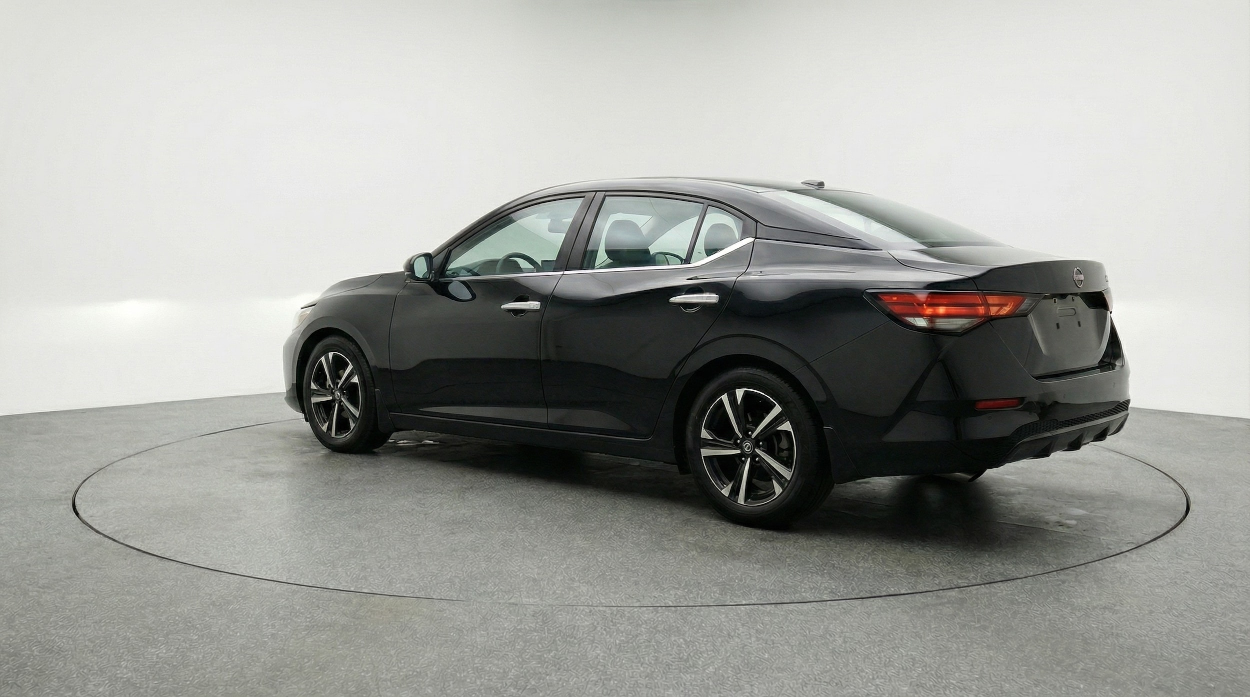 Thumbnail: 2025 Nissan Sentra - 5