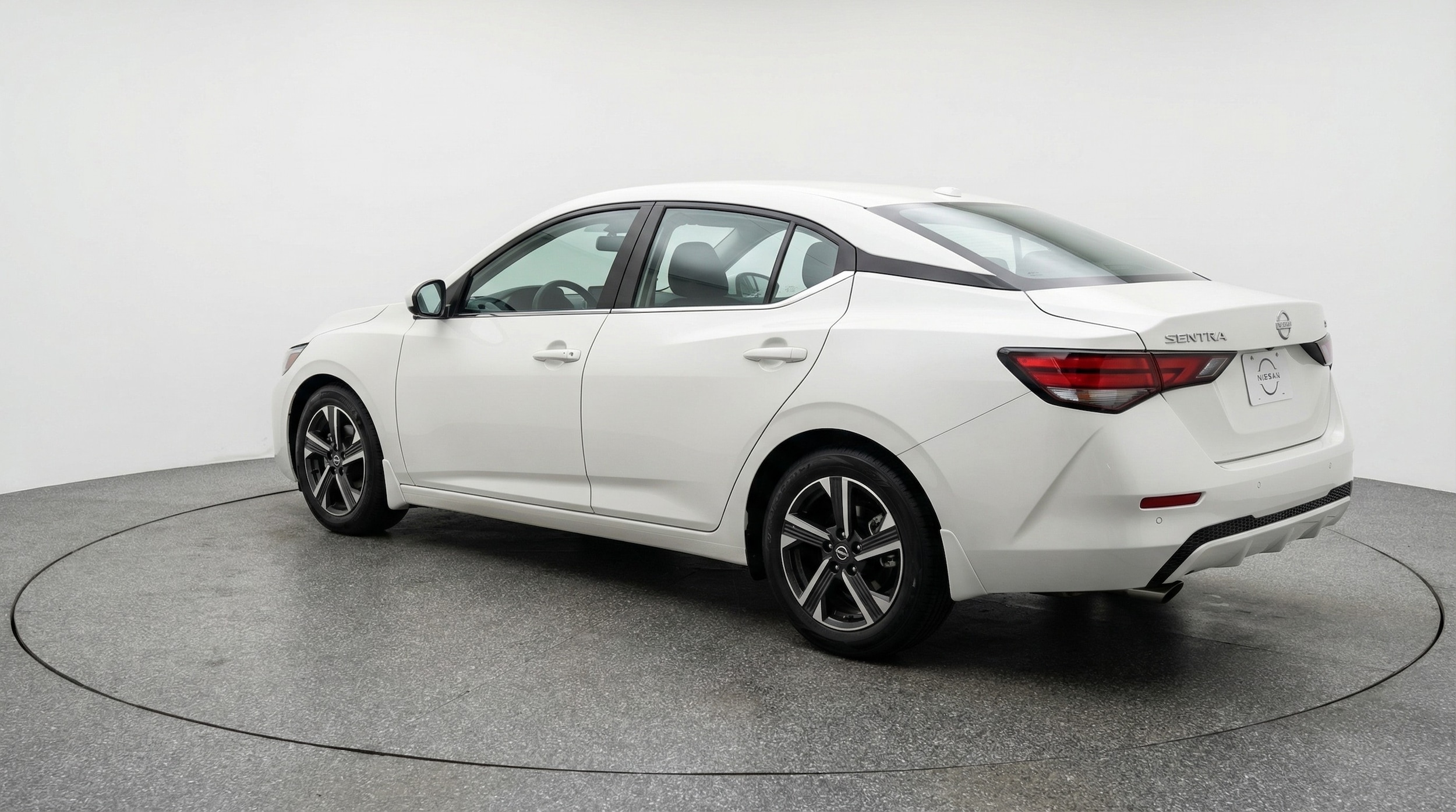 Thumbnail: 2025 Nissan Sentra - 5