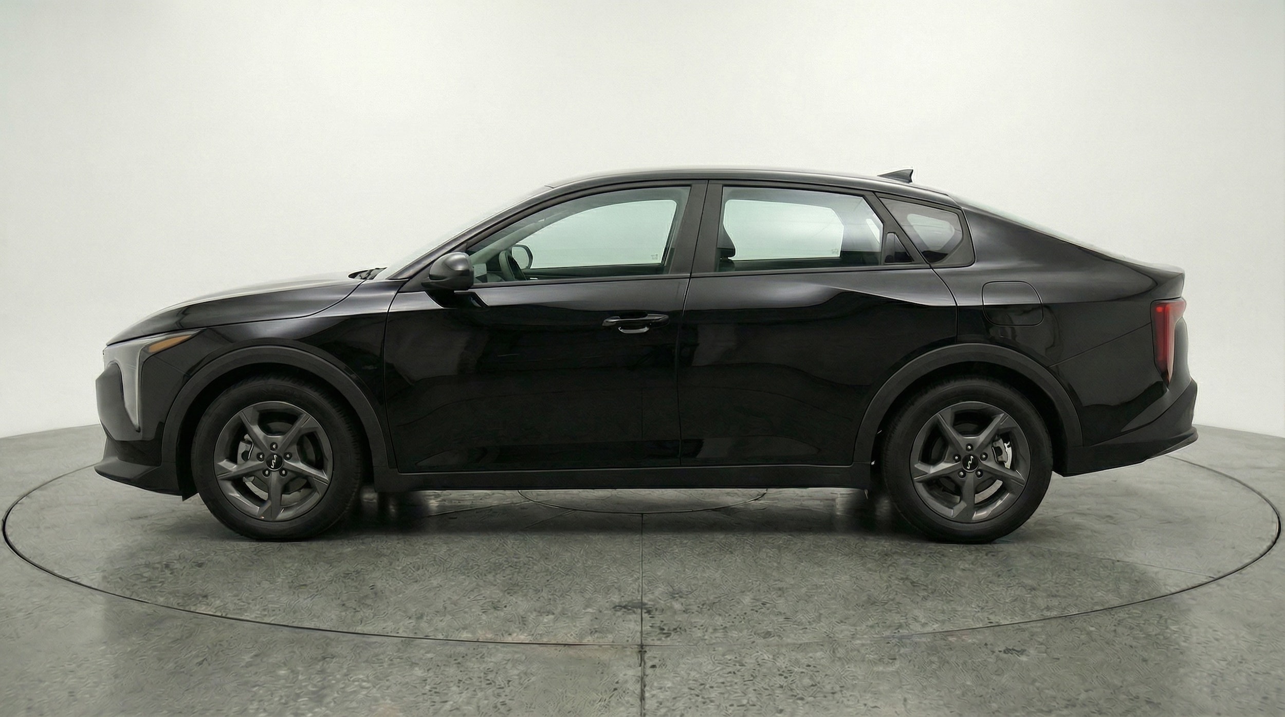 Thumbnail: 2025 Kia K4 - 4