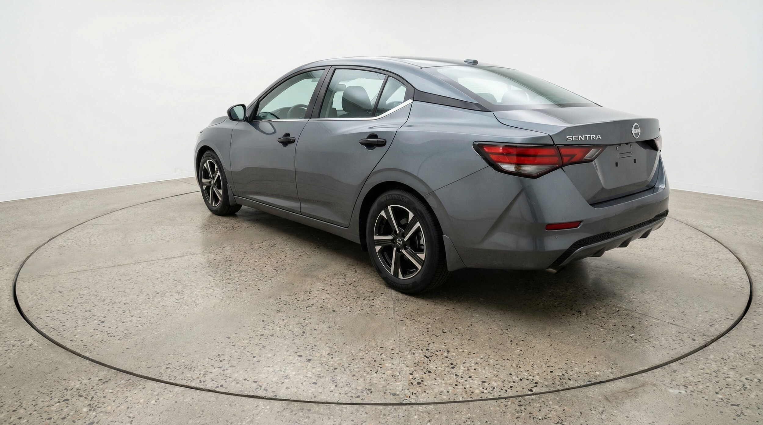 Thumbnail: 2025 Nissan Sentra - 5