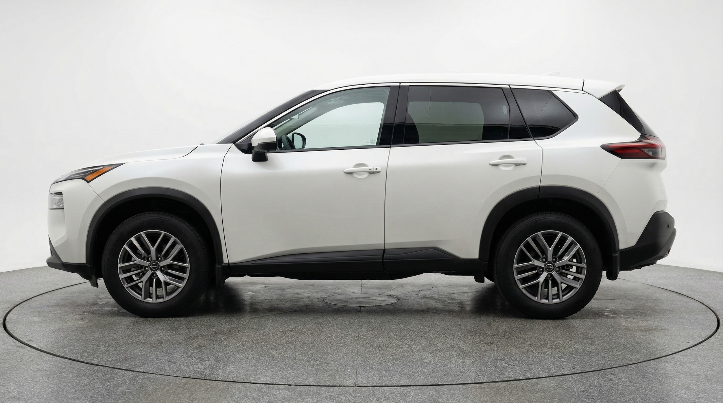 Thumbnail: 2026 Nissan Rogue - 4