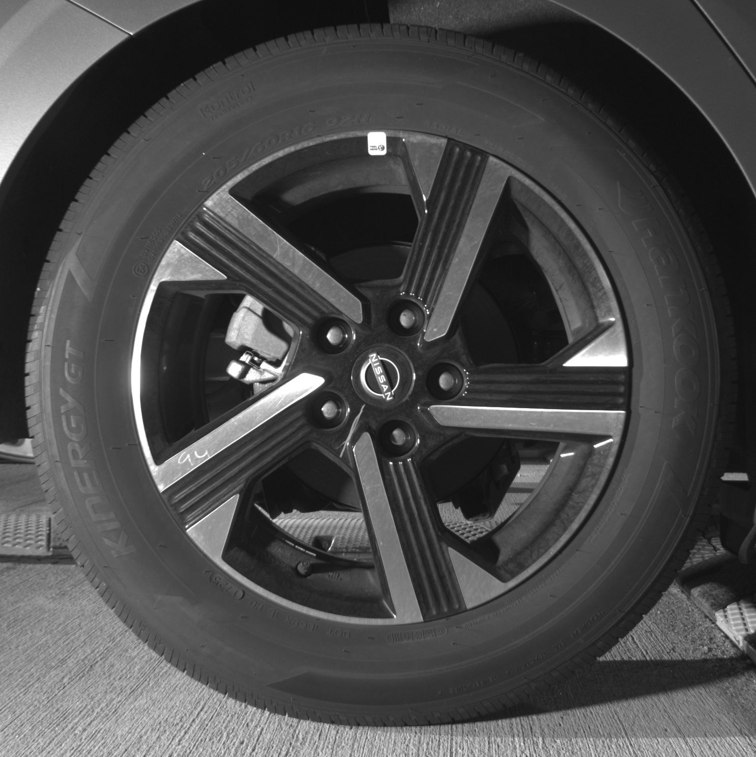 Thumbnail: 2025 Nissan Sentra - 12