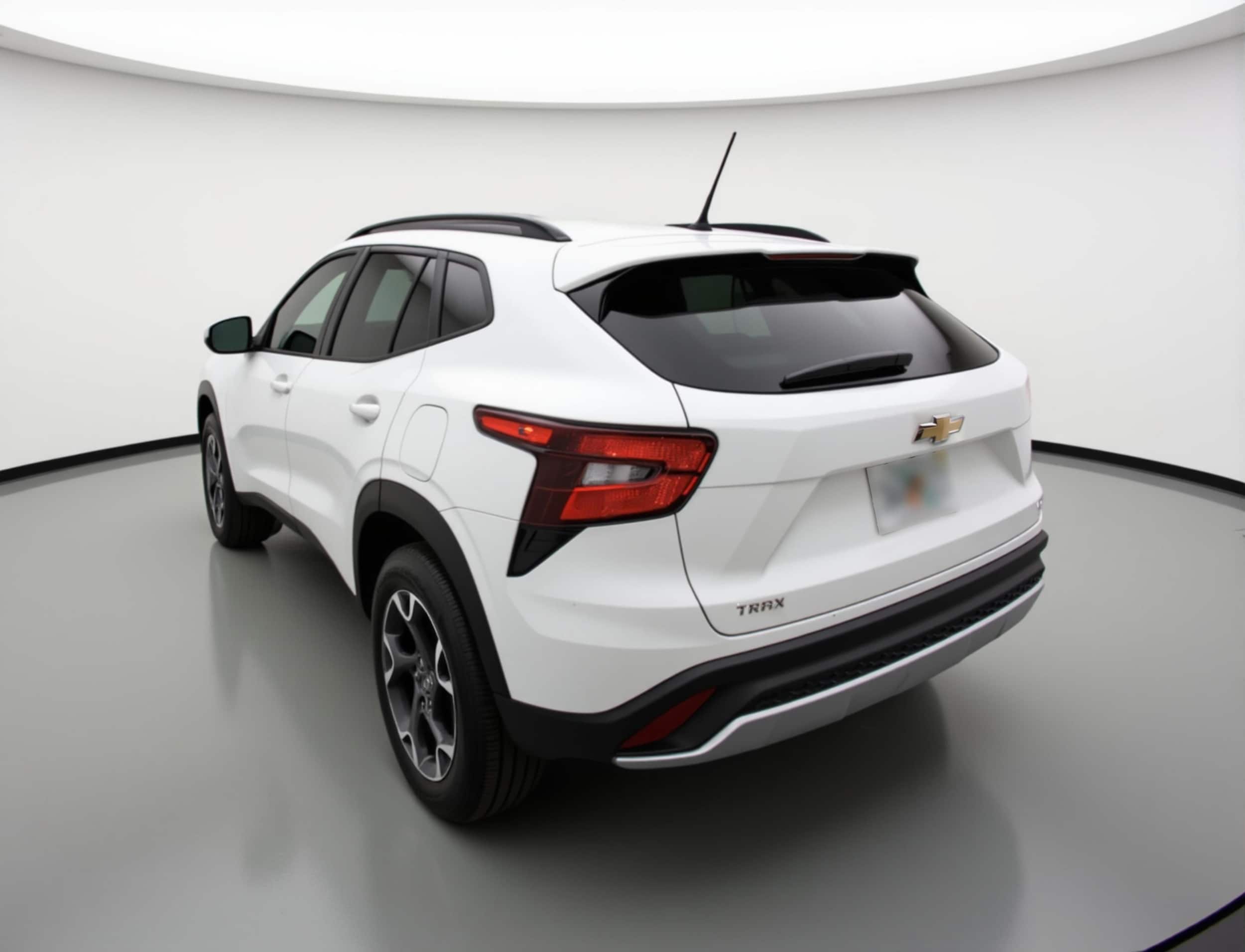 Thumbnail: 2025 Chevrolet Trax - 5