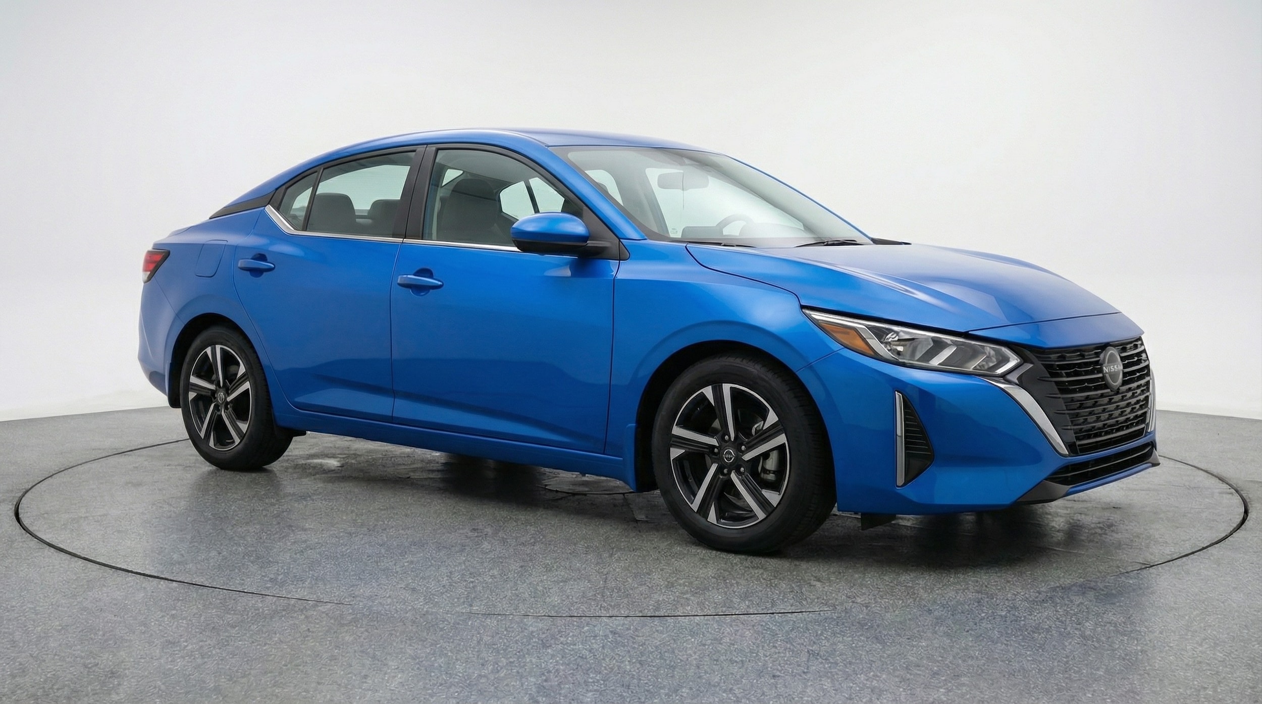 Thumbnail: 2025 Nissan Sentra - 1