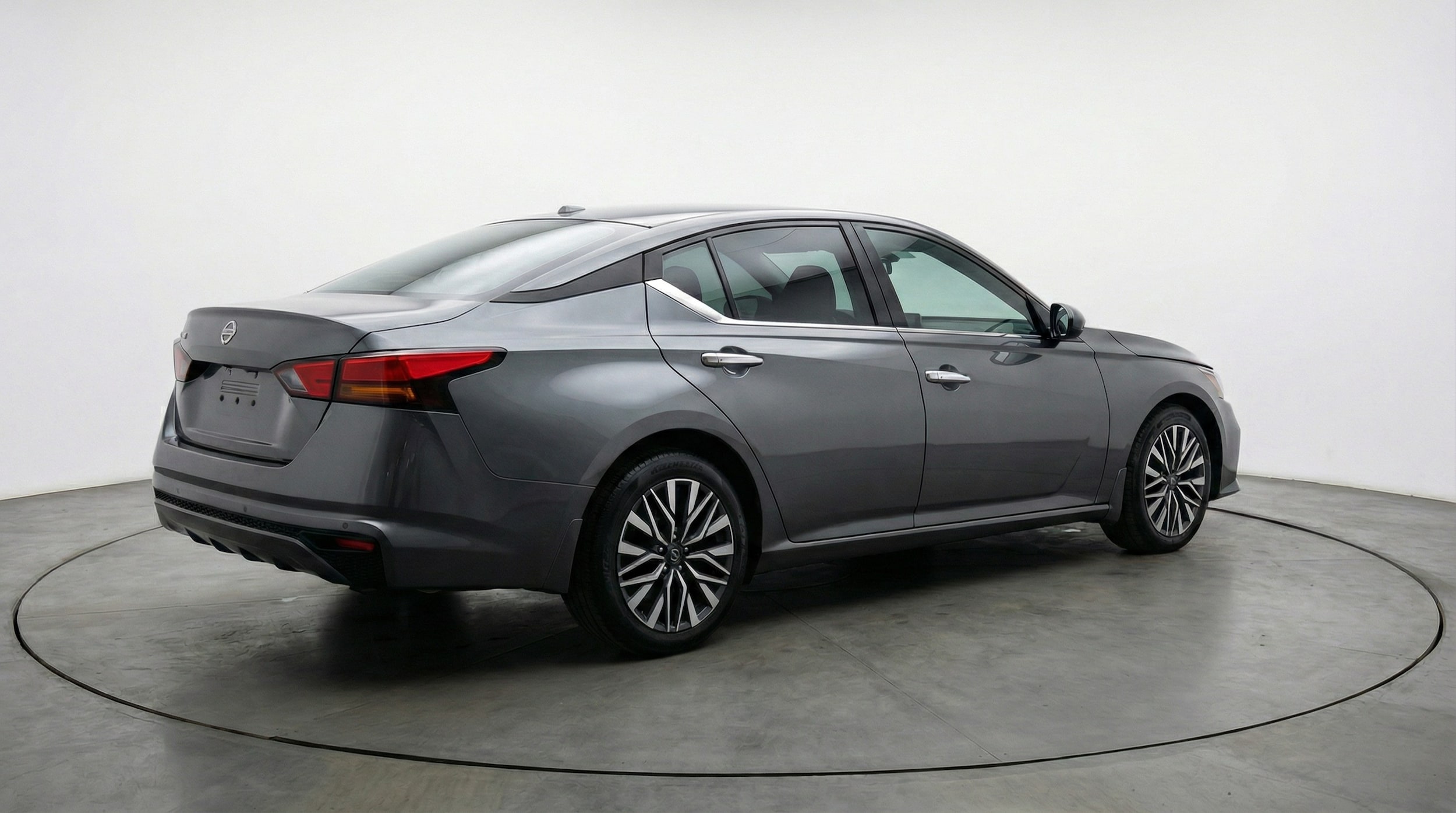 Thumbnail: 2025 Nissan Altima - 7