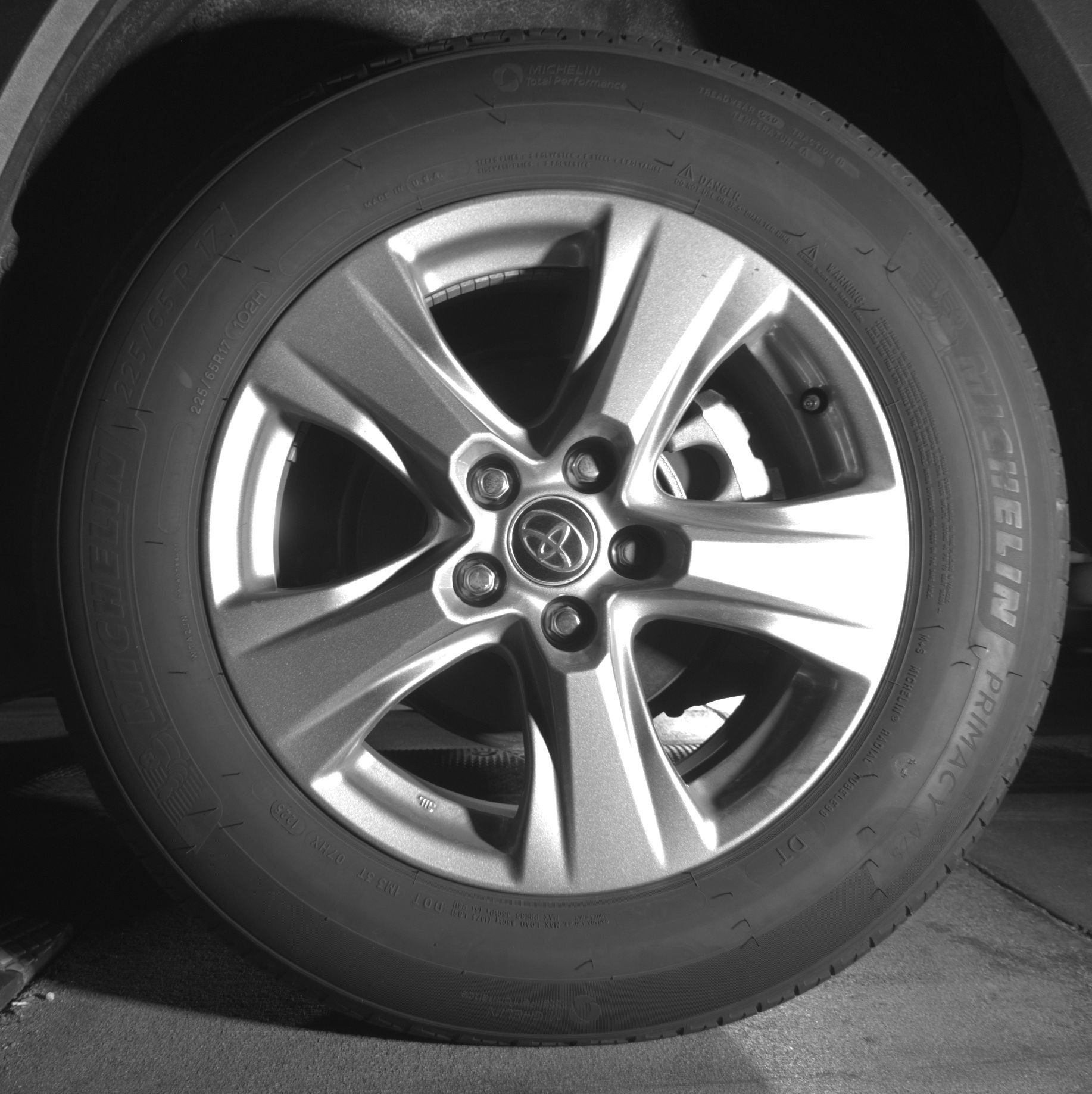 Thumbnail: 2025 Toyota RAV4 - 11