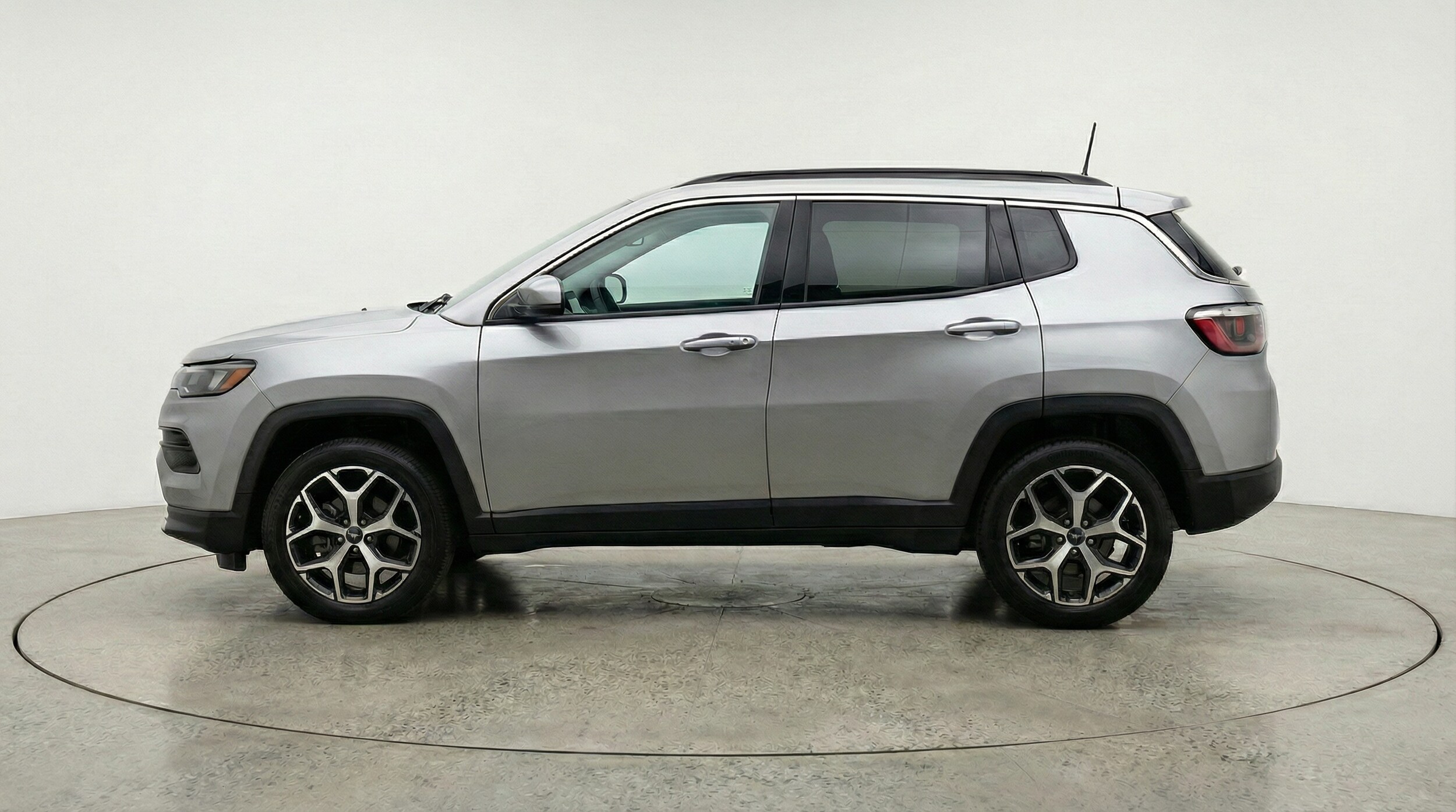 Thumbnail: 2025 Jeep Compass - 4