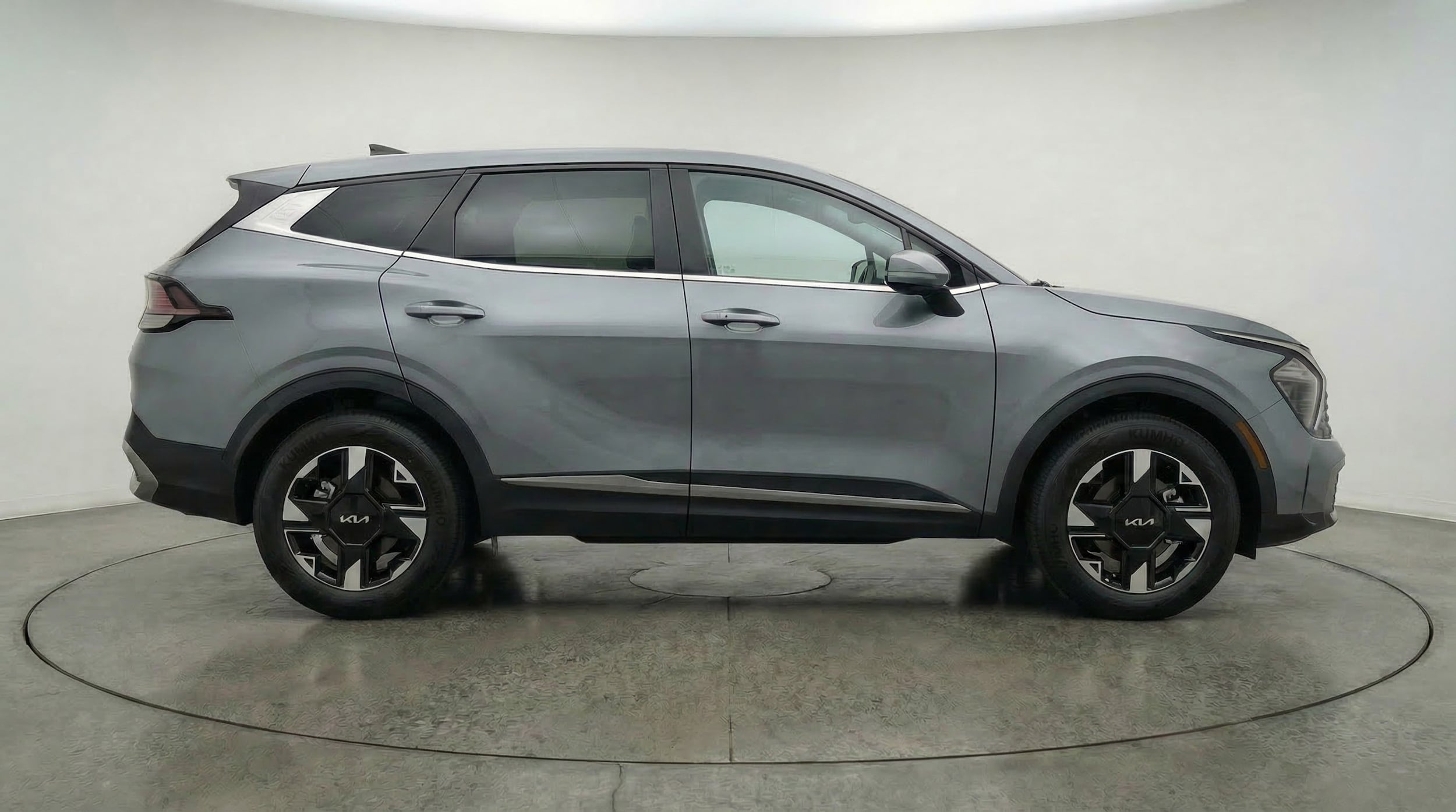 Thumbnail: 2026 Kia Sportage - 8